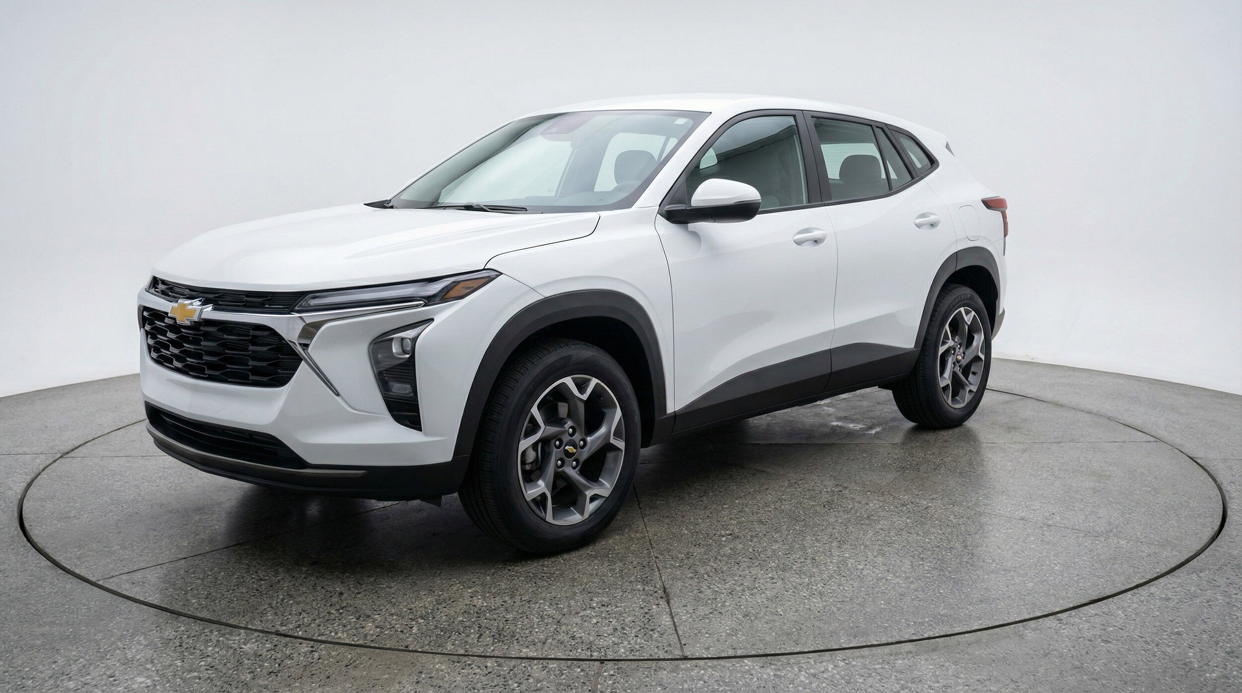 Thumbnail: 2025 Chevrolet Trax - 3