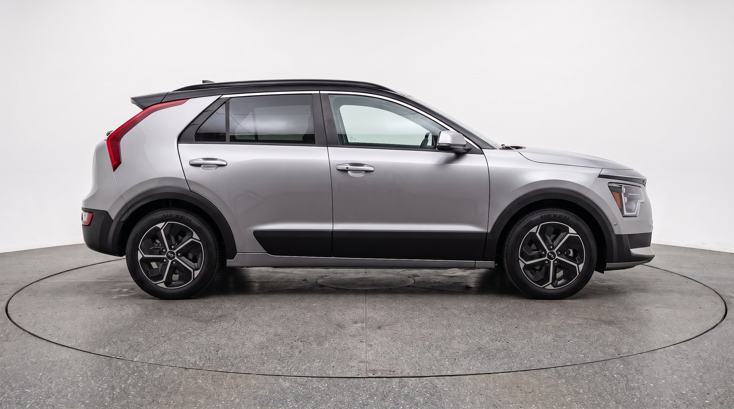 Thumbnail: 2026 Kia Niro - 11