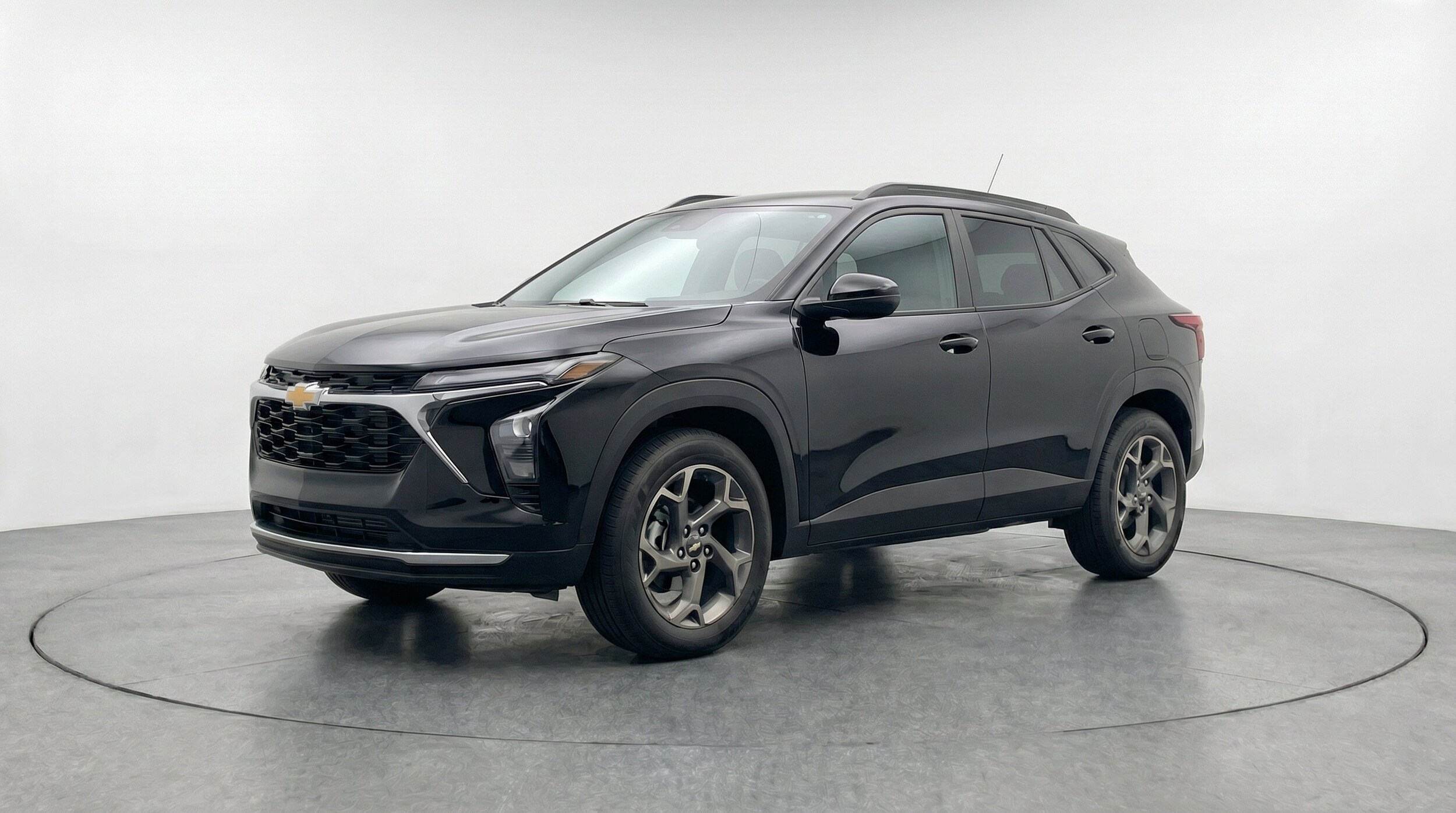 Thumbnail: 2025 Chevrolet Trax - 3