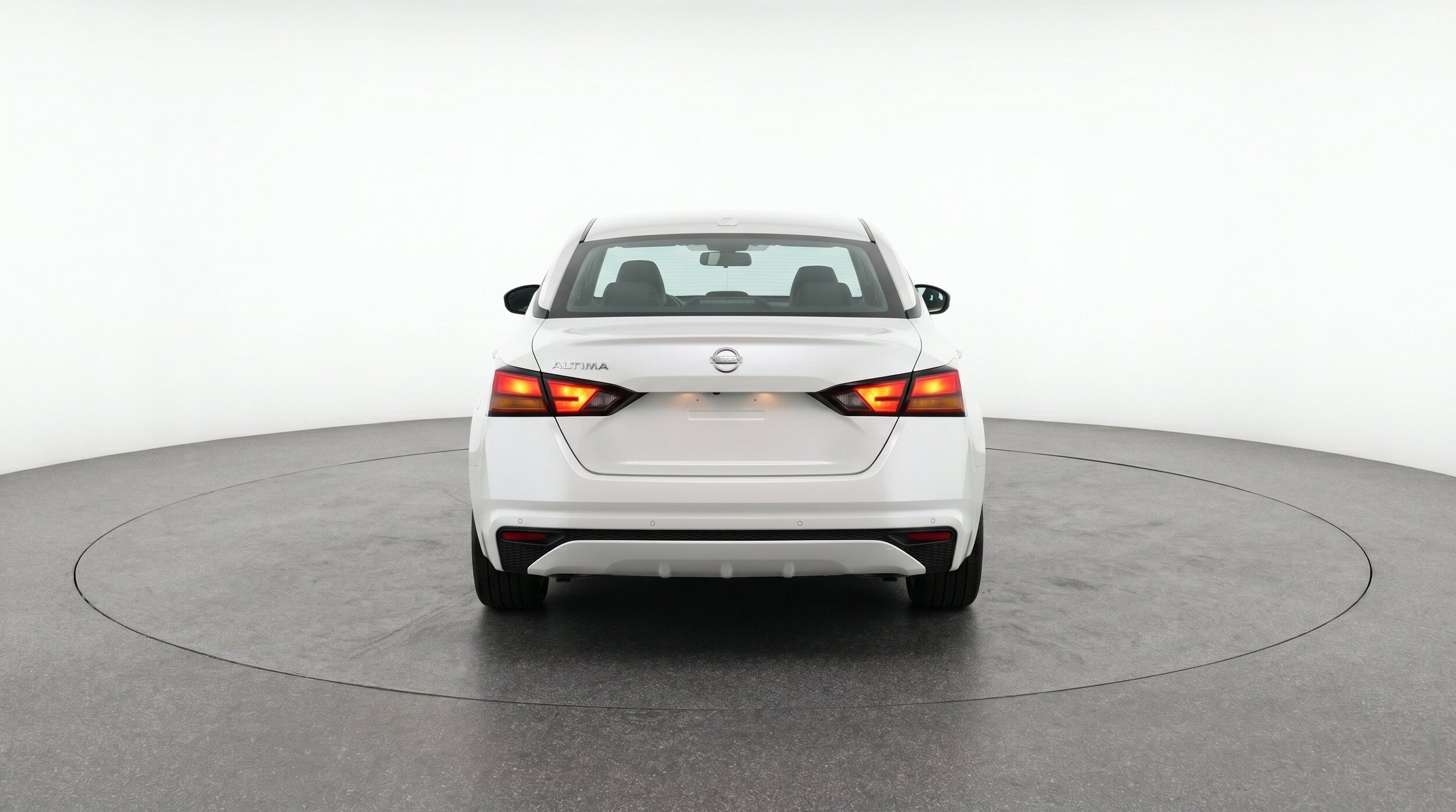 2025 Nissan Altima SV - Photo 7