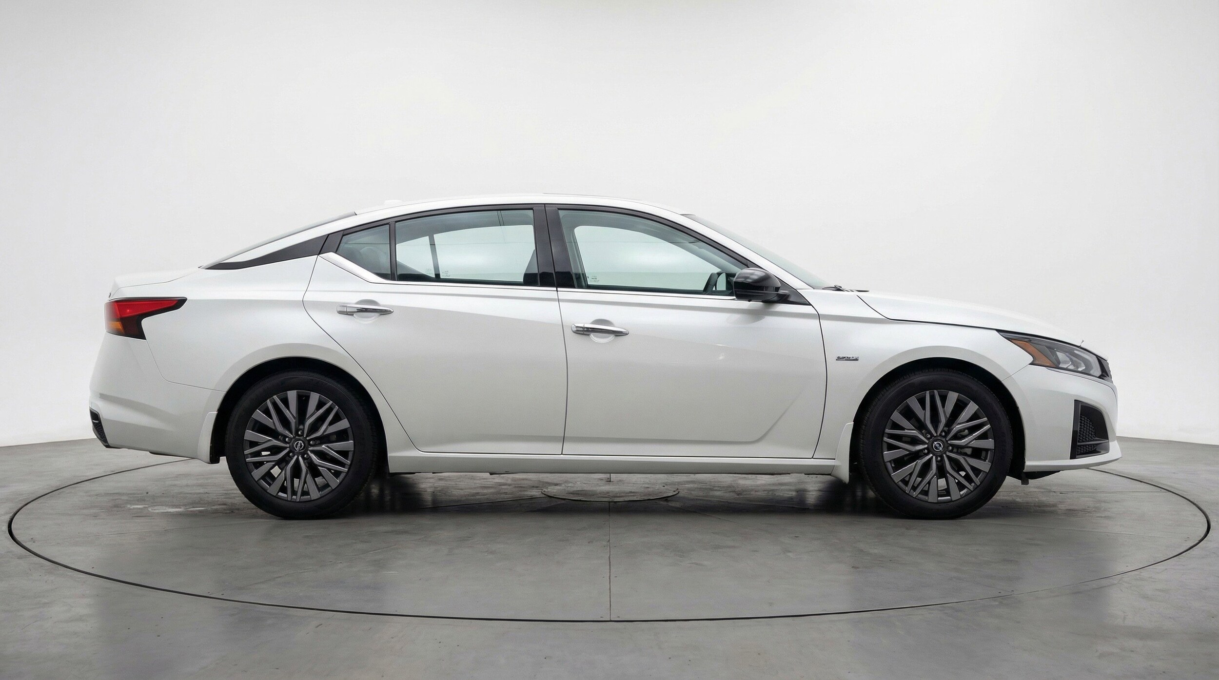 Thumbnail: 2025 Nissan Altima - 11