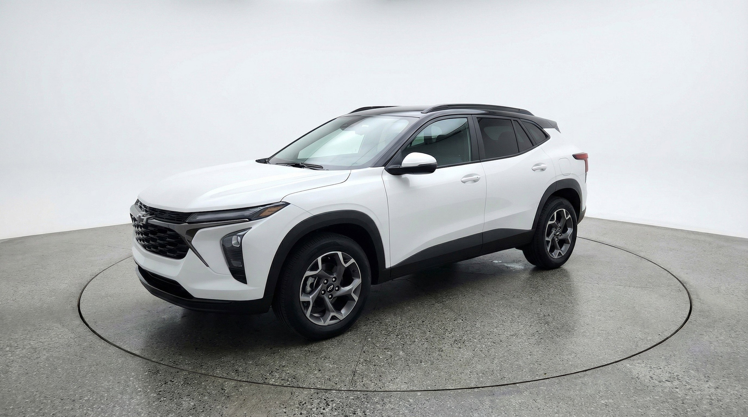 Thumbnail: 2025 Chevrolet Trax - 3