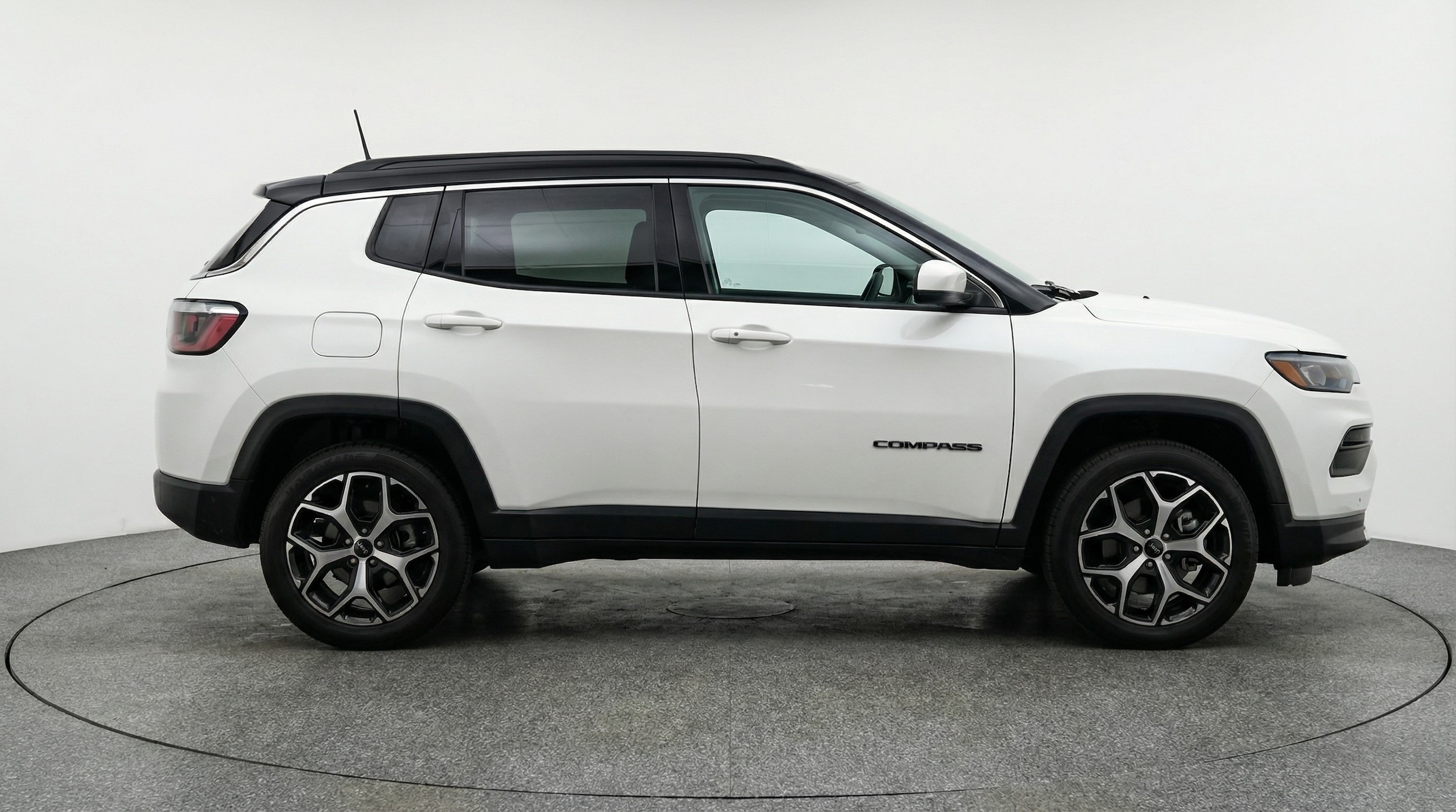 Thumbnail: 2025 Jeep Compass - 8