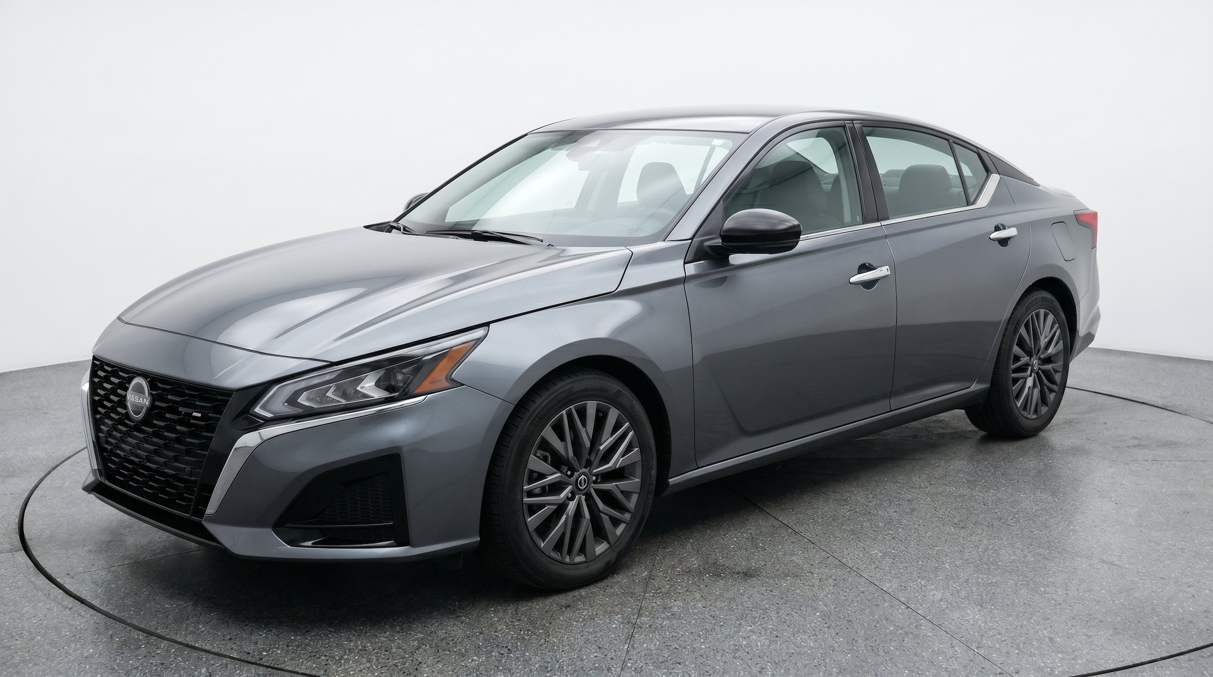 Thumbnail: 2025 Nissan Altima - 3