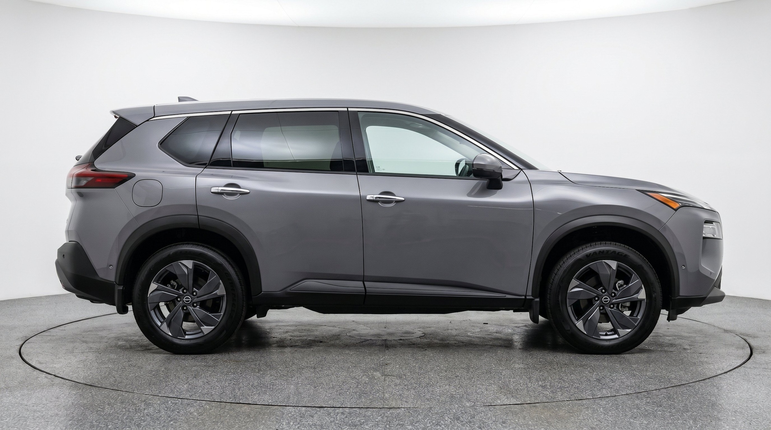Thumbnail: 2025 Nissan Rogue - 10