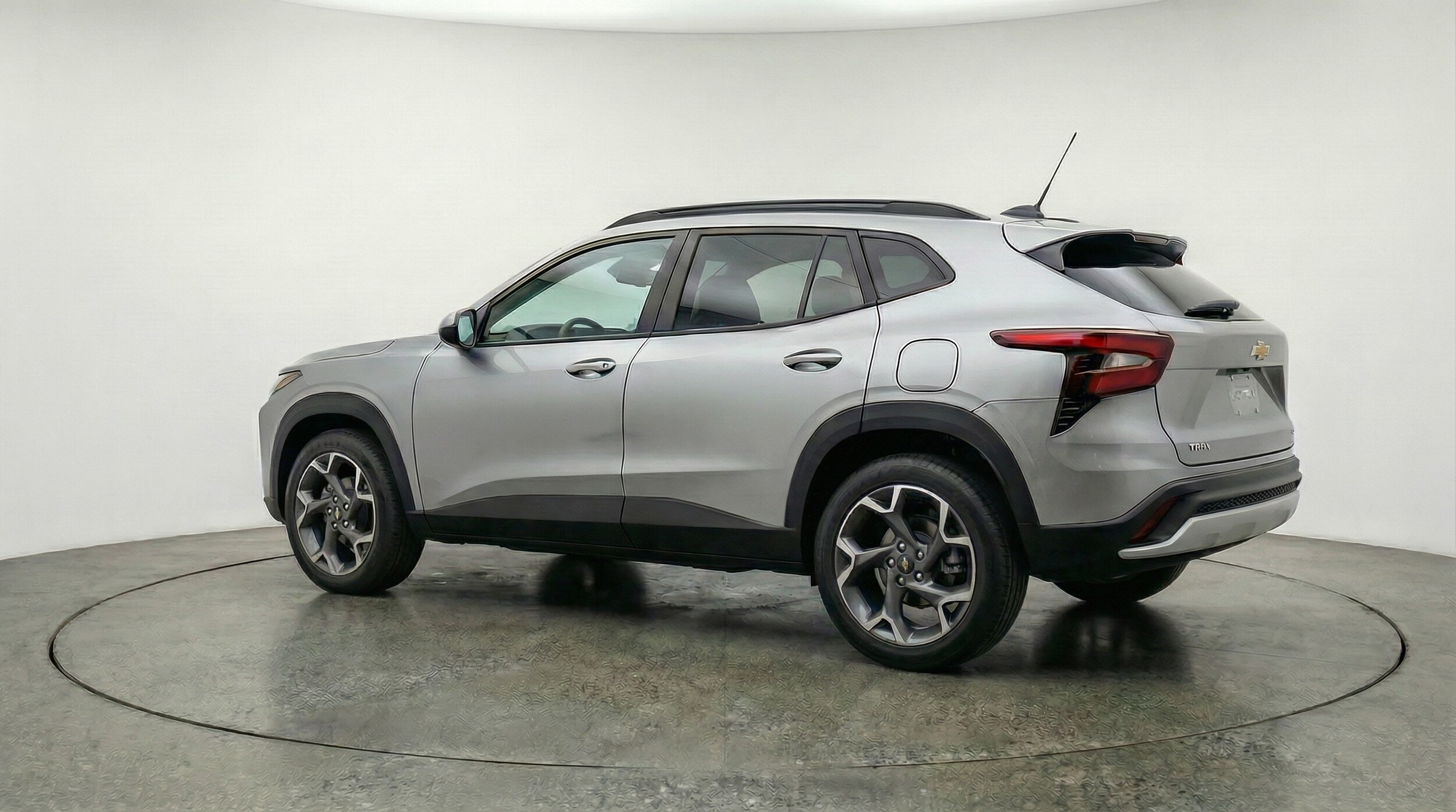 Thumbnail: 2025 Chevrolet Trax - 5