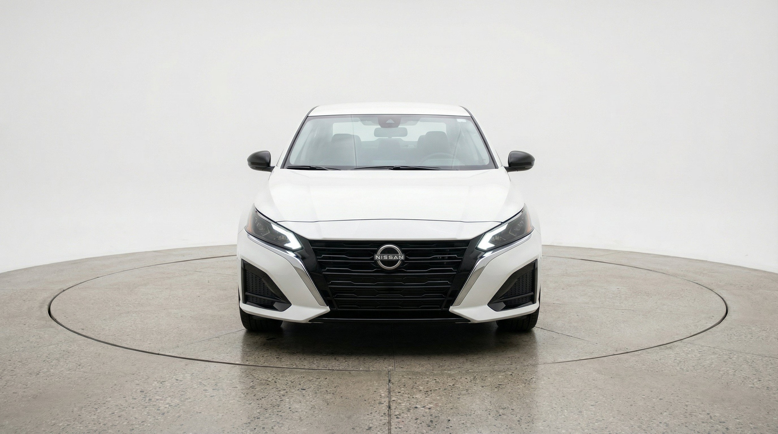Thumbnail: 2025 Nissan Altima - 2