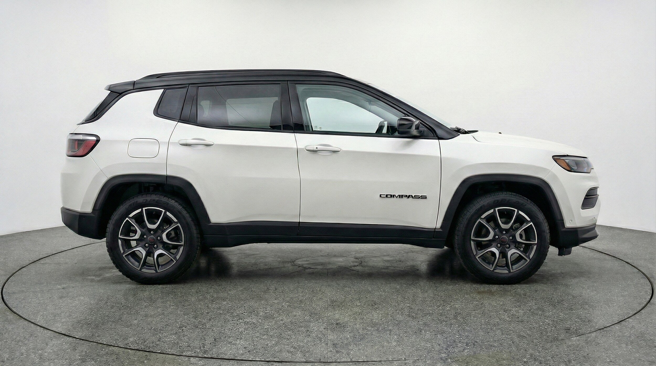 Thumbnail: 2025 Jeep Compass - 11