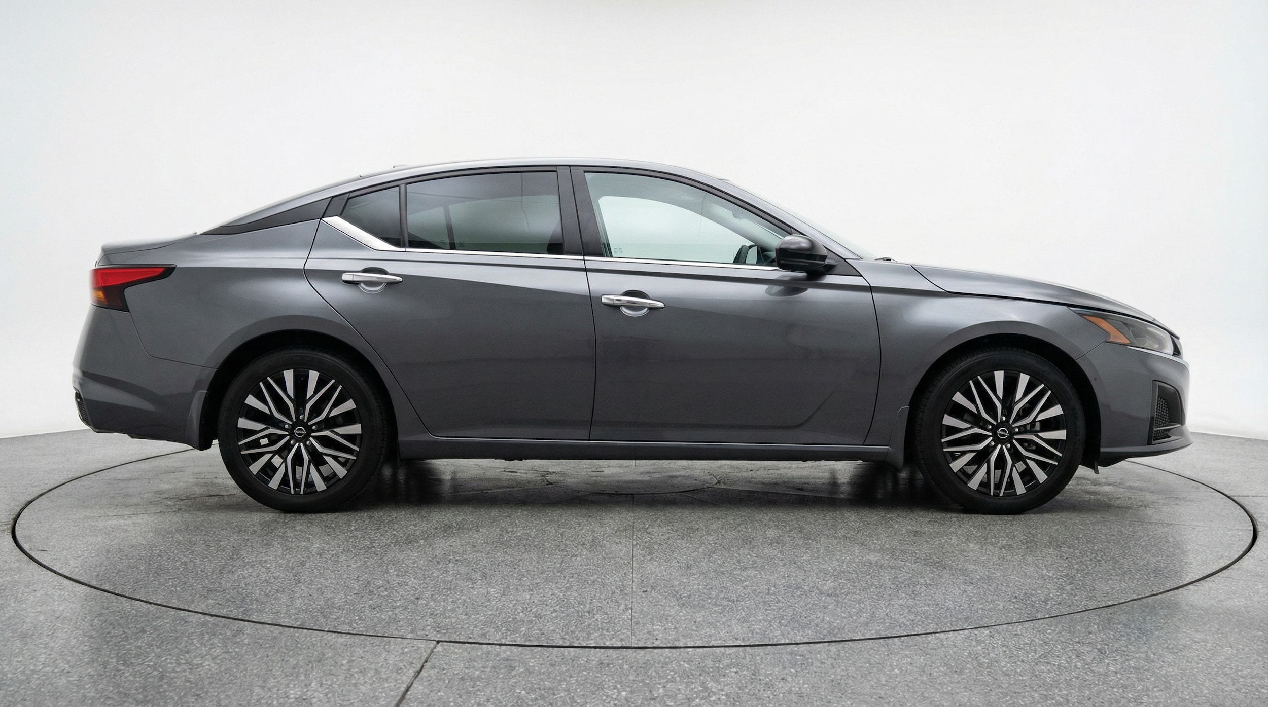 Thumbnail: 2025 Nissan Altima - 8