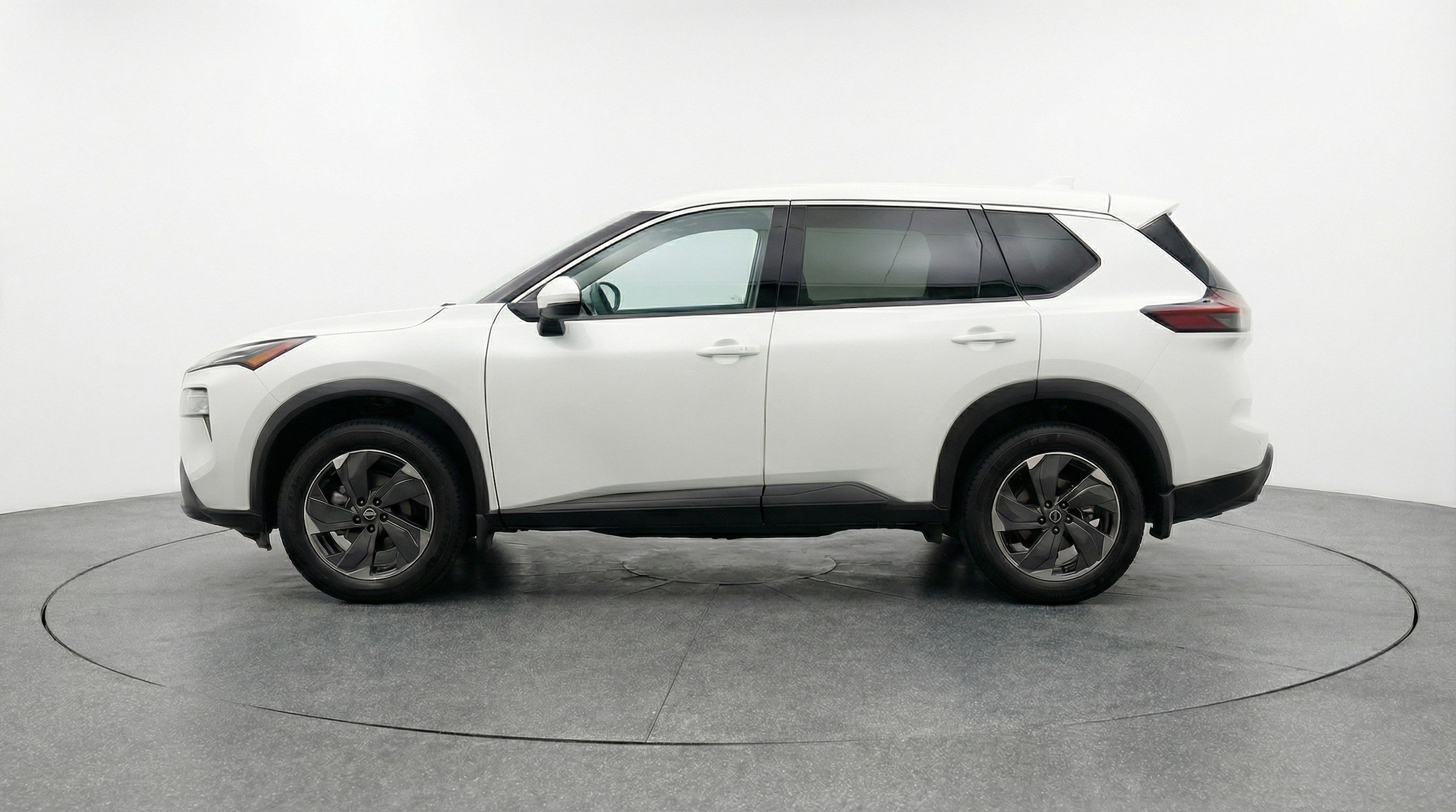 Thumbnail: 2025 Nissan Rogue - 5