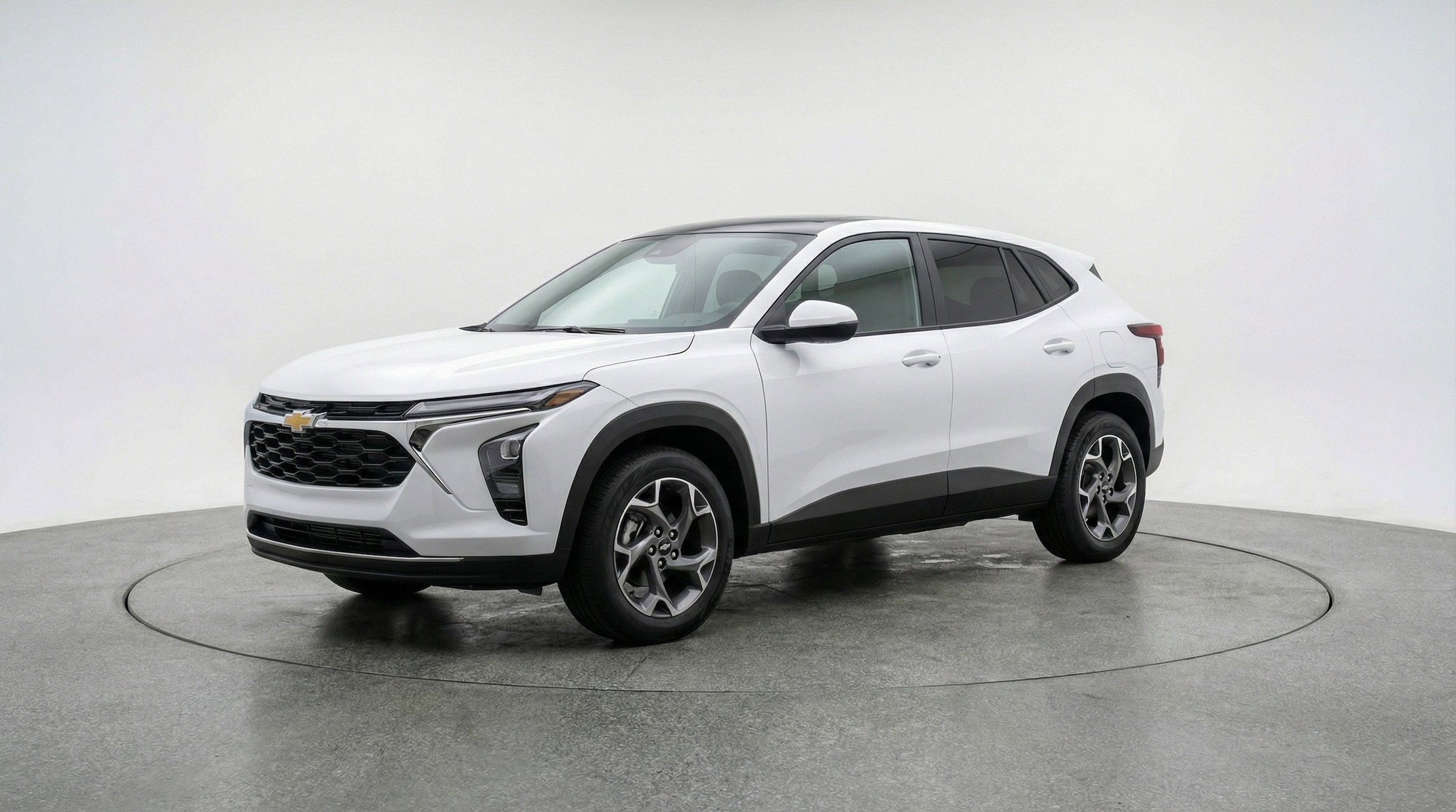 Thumbnail: 2025 Chevrolet Trax - 3