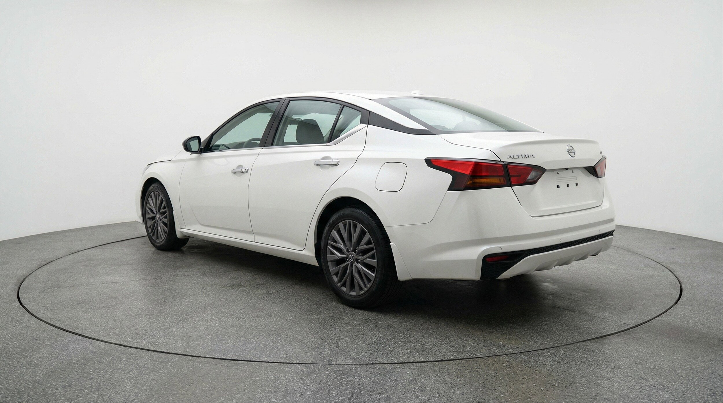 Thumbnail: 2025 Nissan Altima - 6