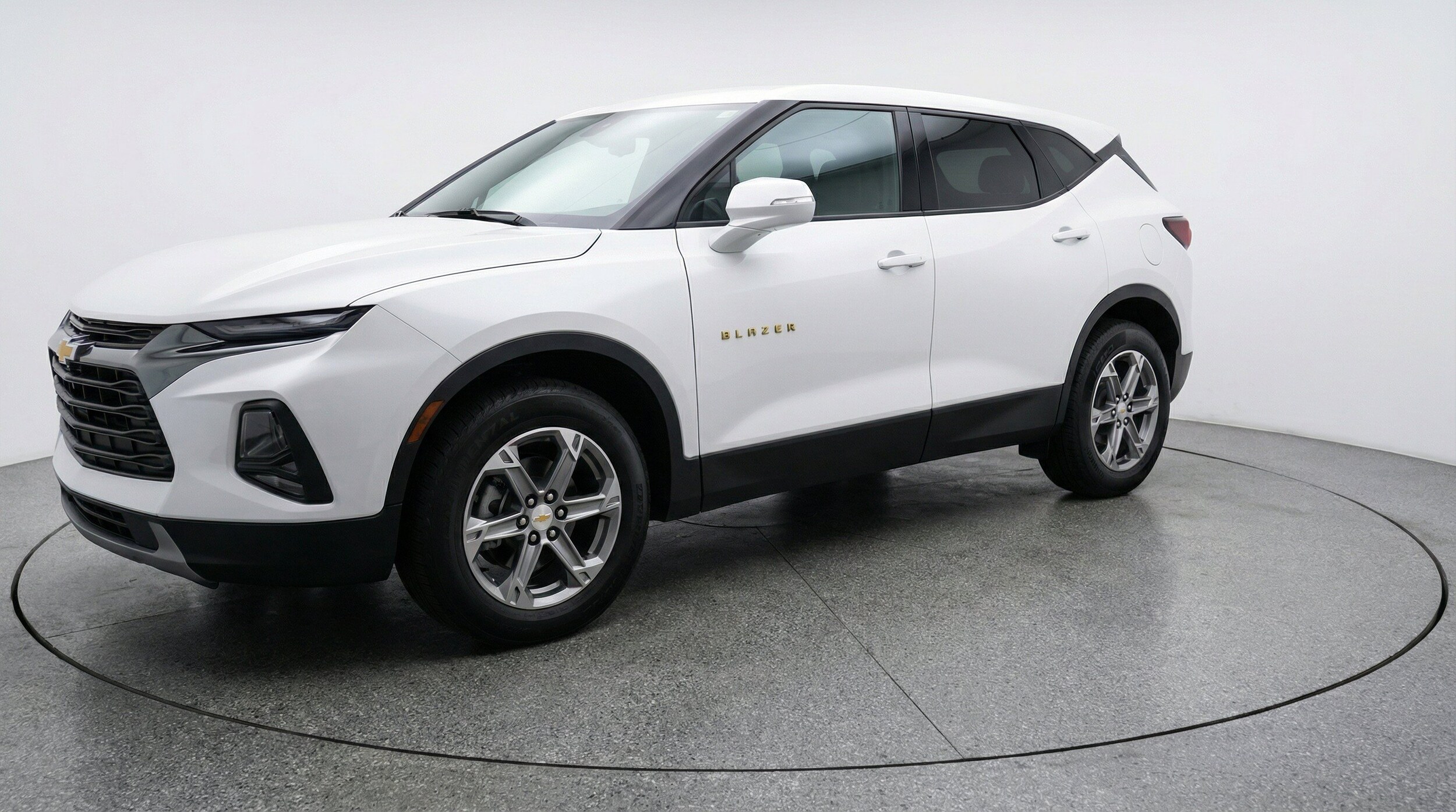 Thumbnail: 2025 Chevrolet Blazer - 3