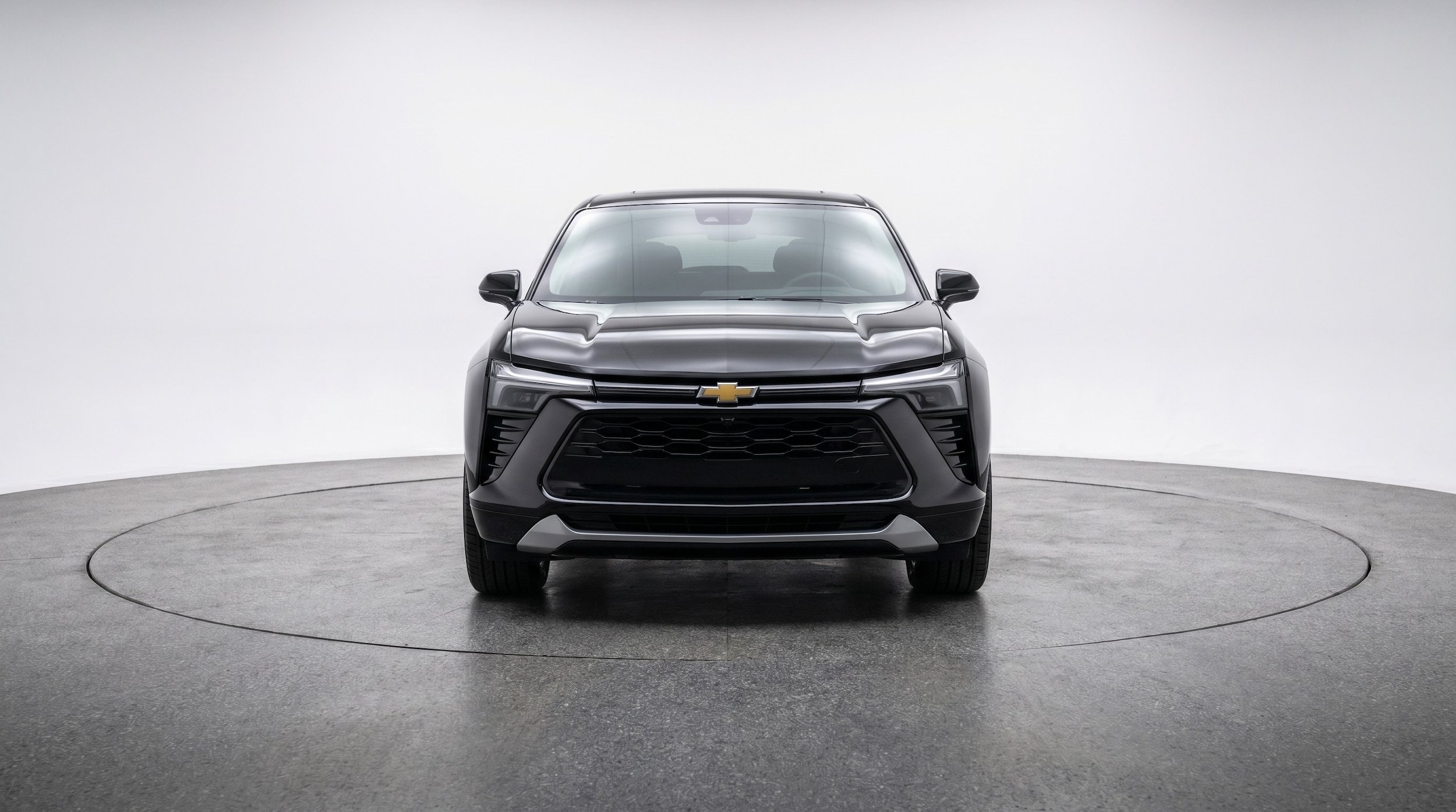 Thumbnail: 2025 Chevrolet Blazer - 2