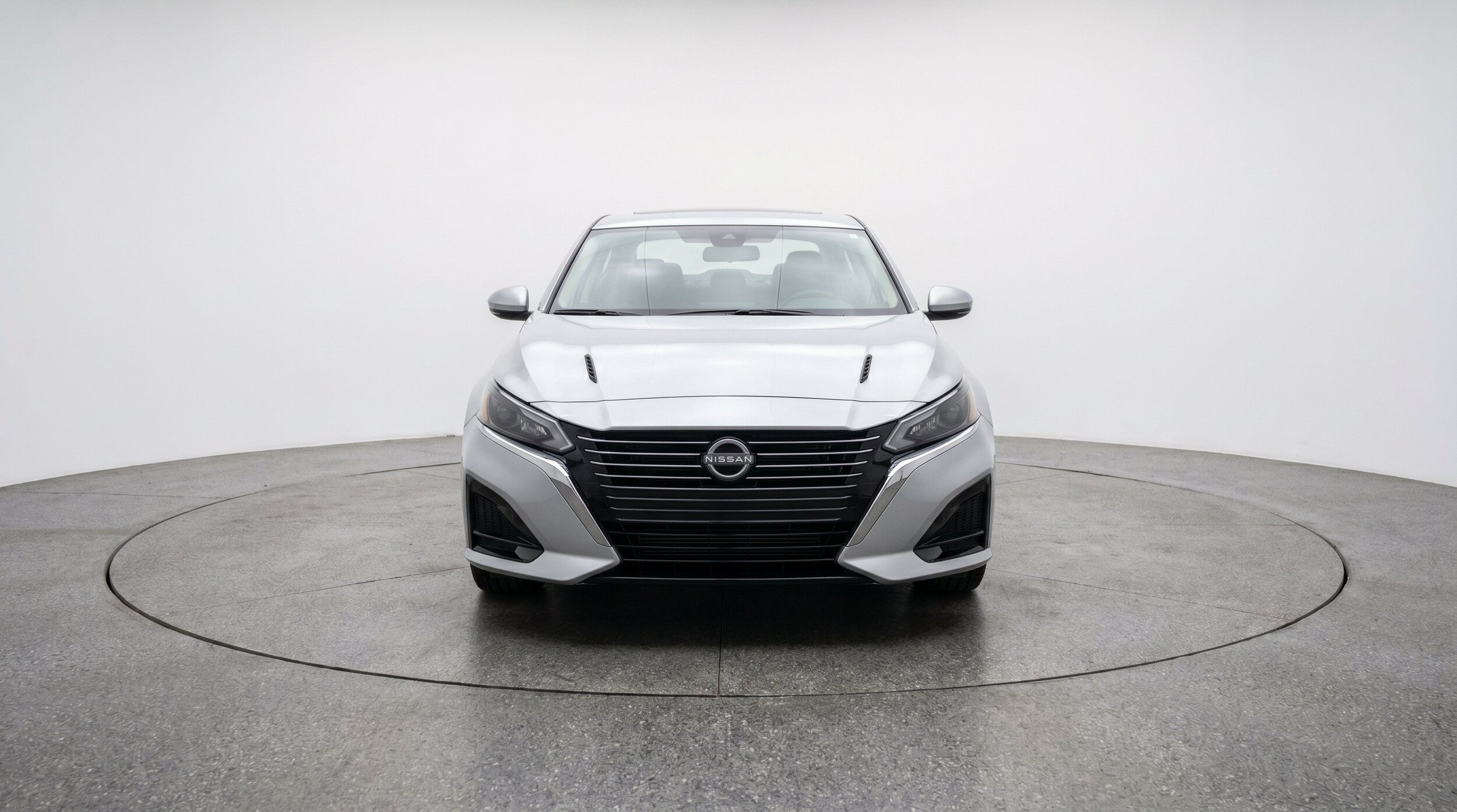 Thumbnail: 2025 Nissan Altima - 2