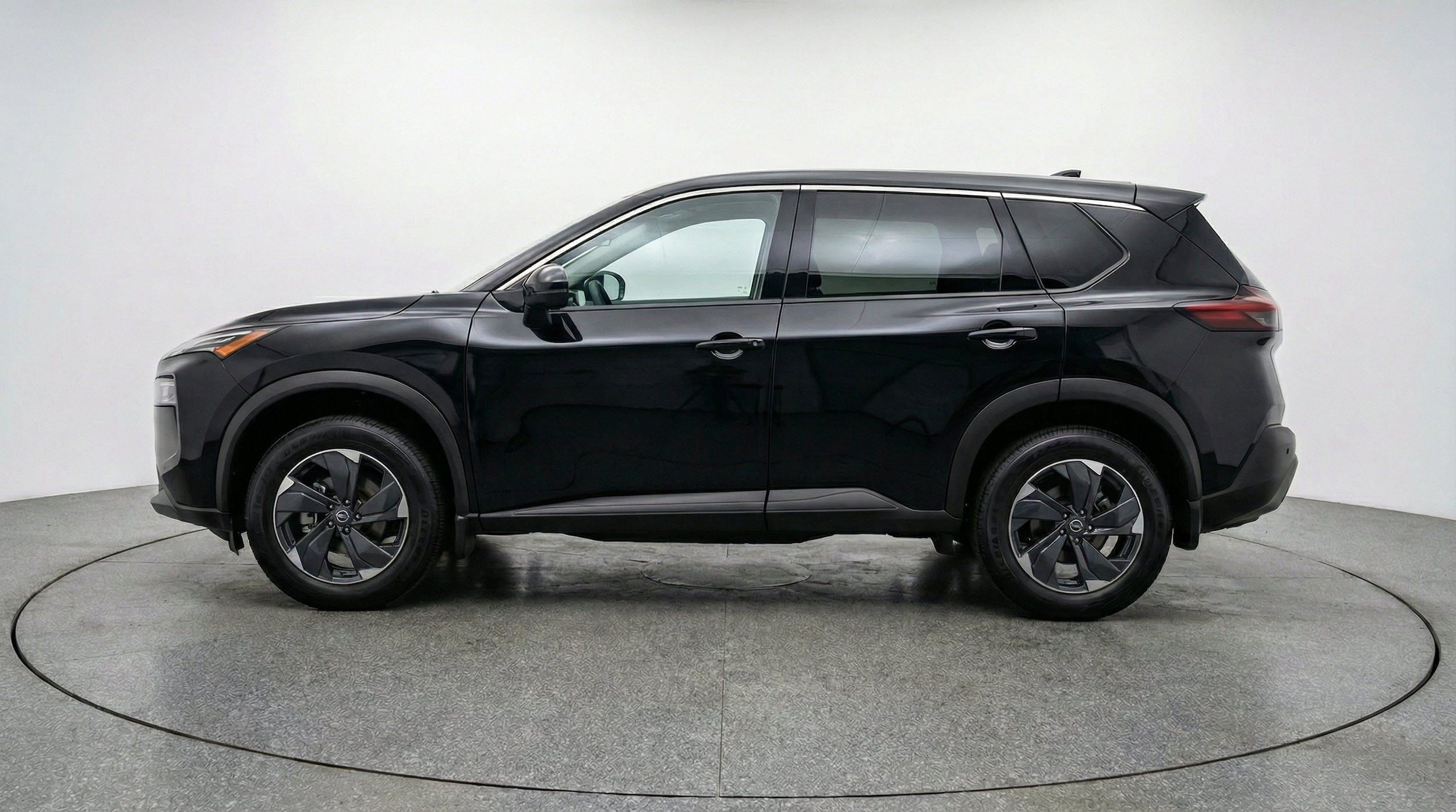 Thumbnail: 2025 Nissan Rogue - 5