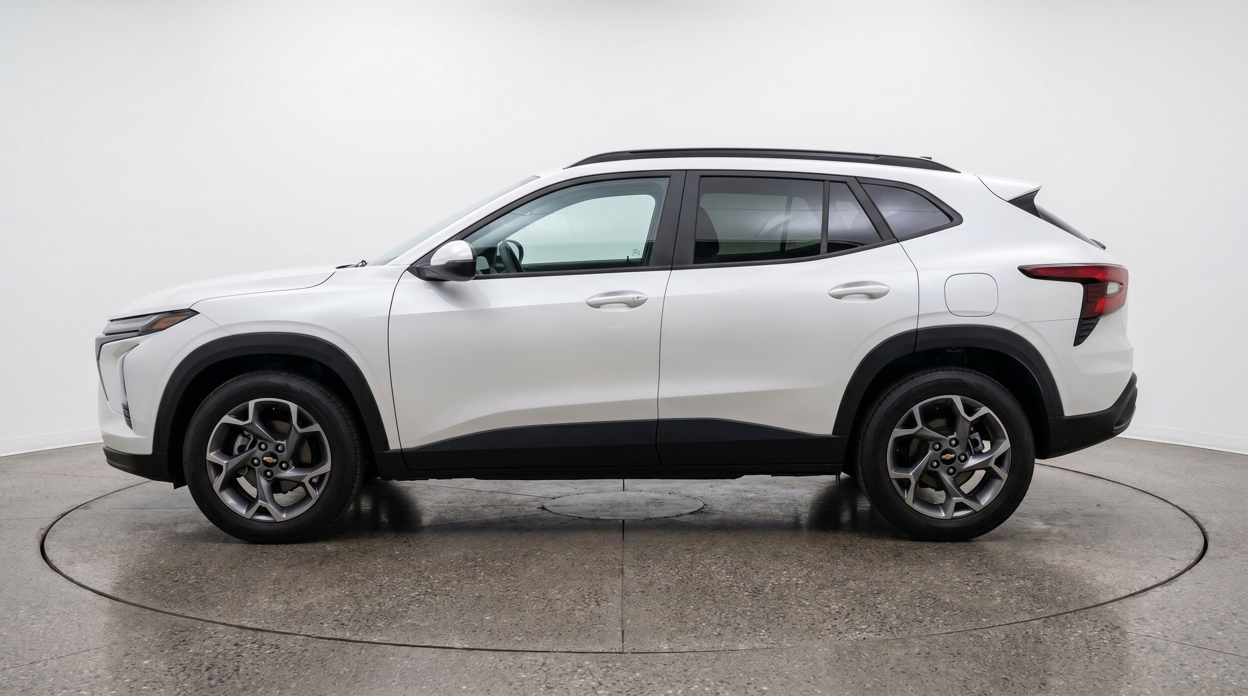 Thumbnail: 2025 Chevrolet Trax - 5