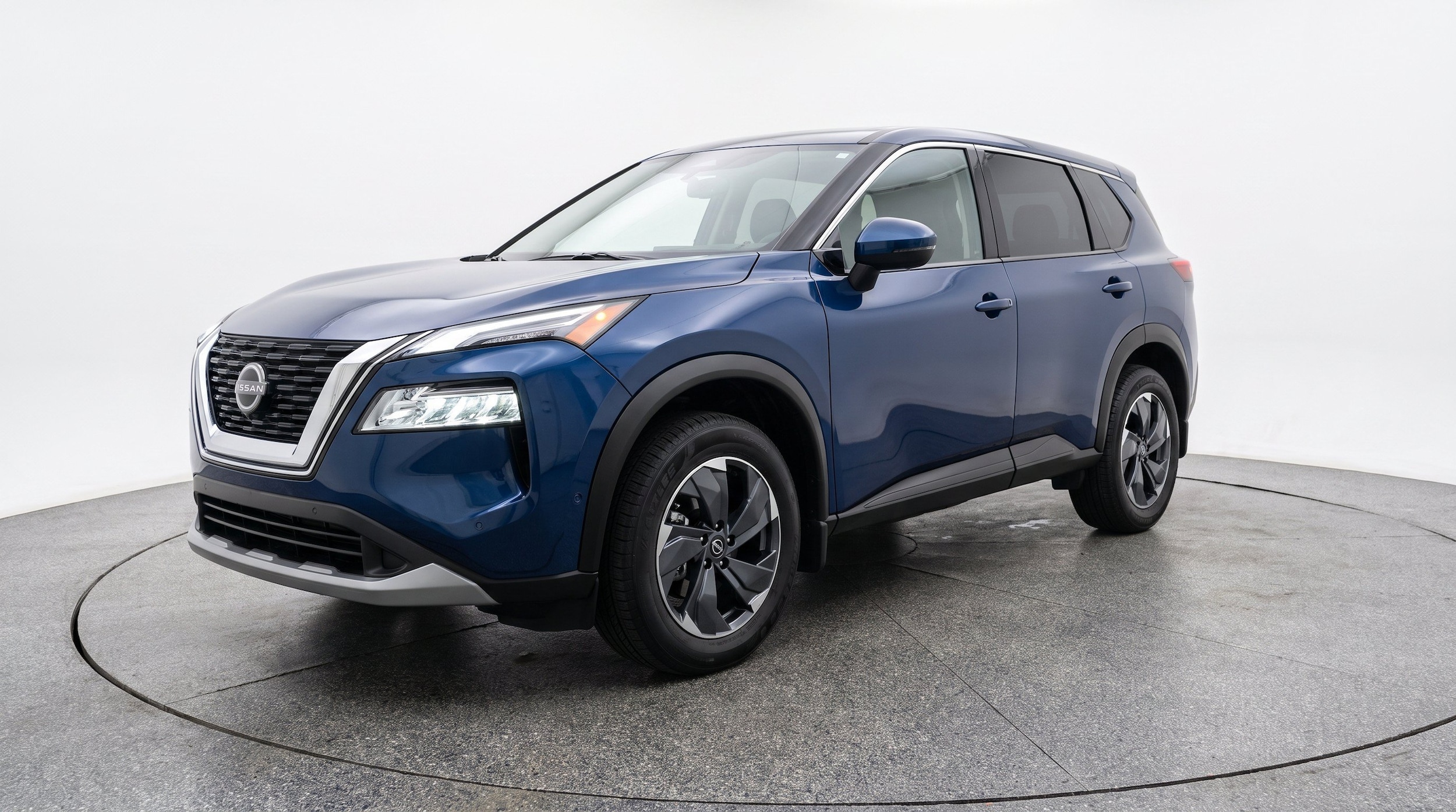 Thumbnail: 2025 Nissan Rogue - 3