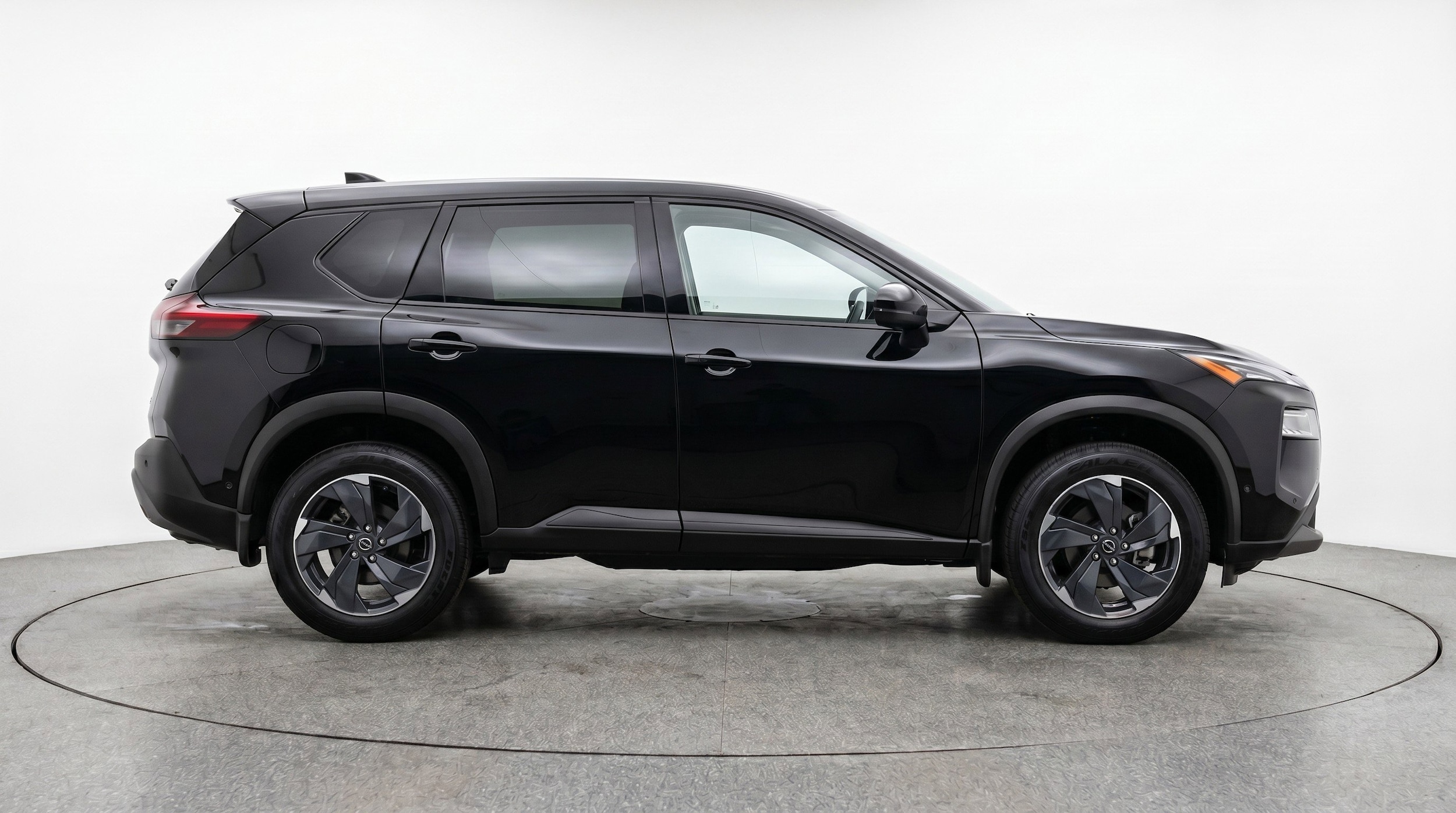 Thumbnail: 2025 Nissan Rogue - 11