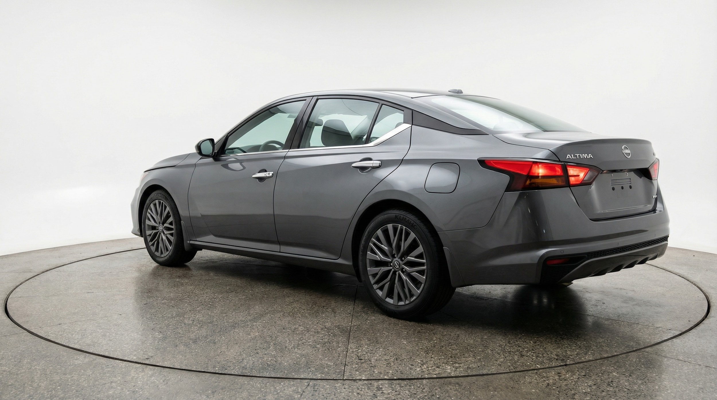 Thumbnail: 2025 Nissan Altima - 5