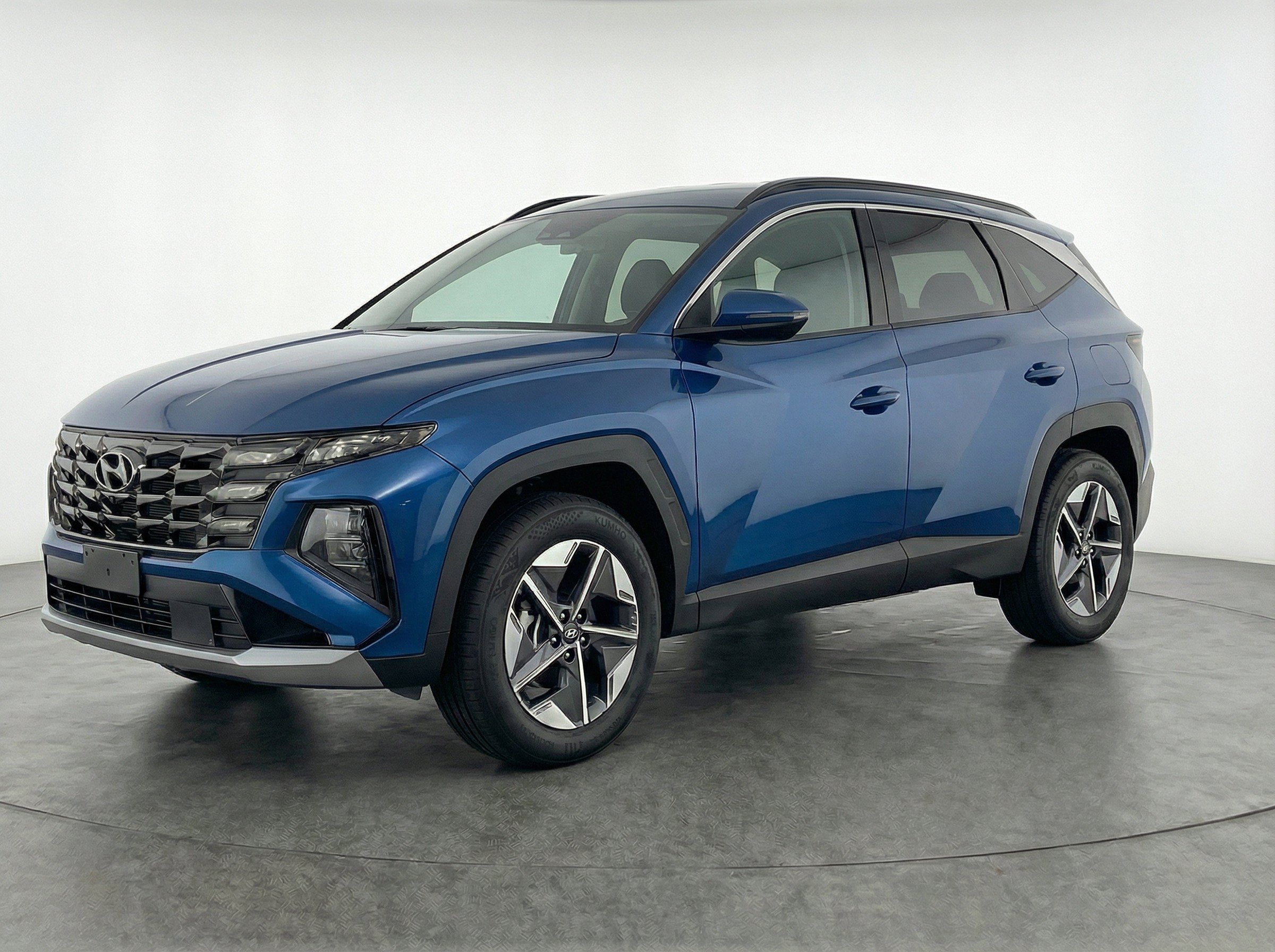Thumbnail: 2026 Hyundai Tucson - 3