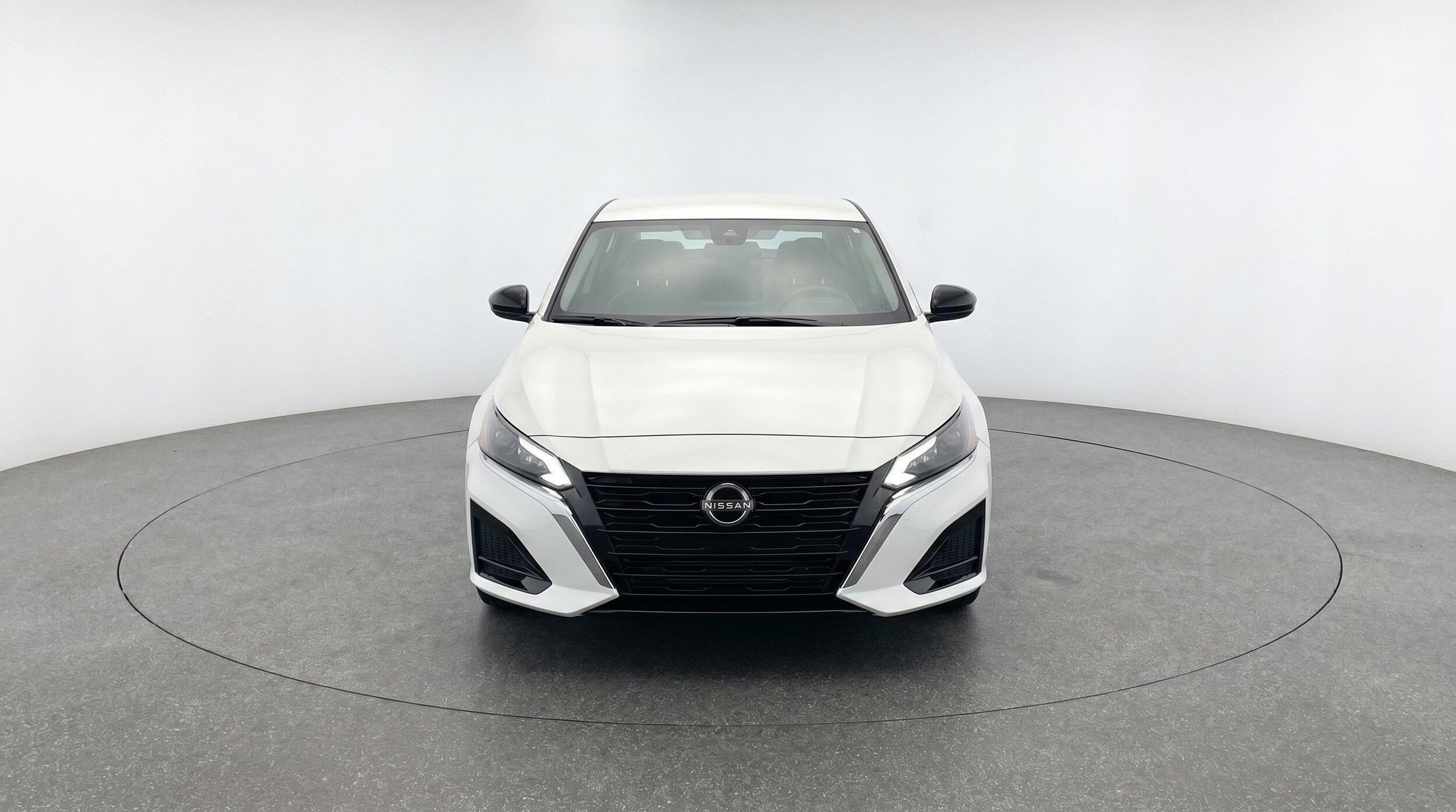 Thumbnail: 2025 Nissan Altima - 2