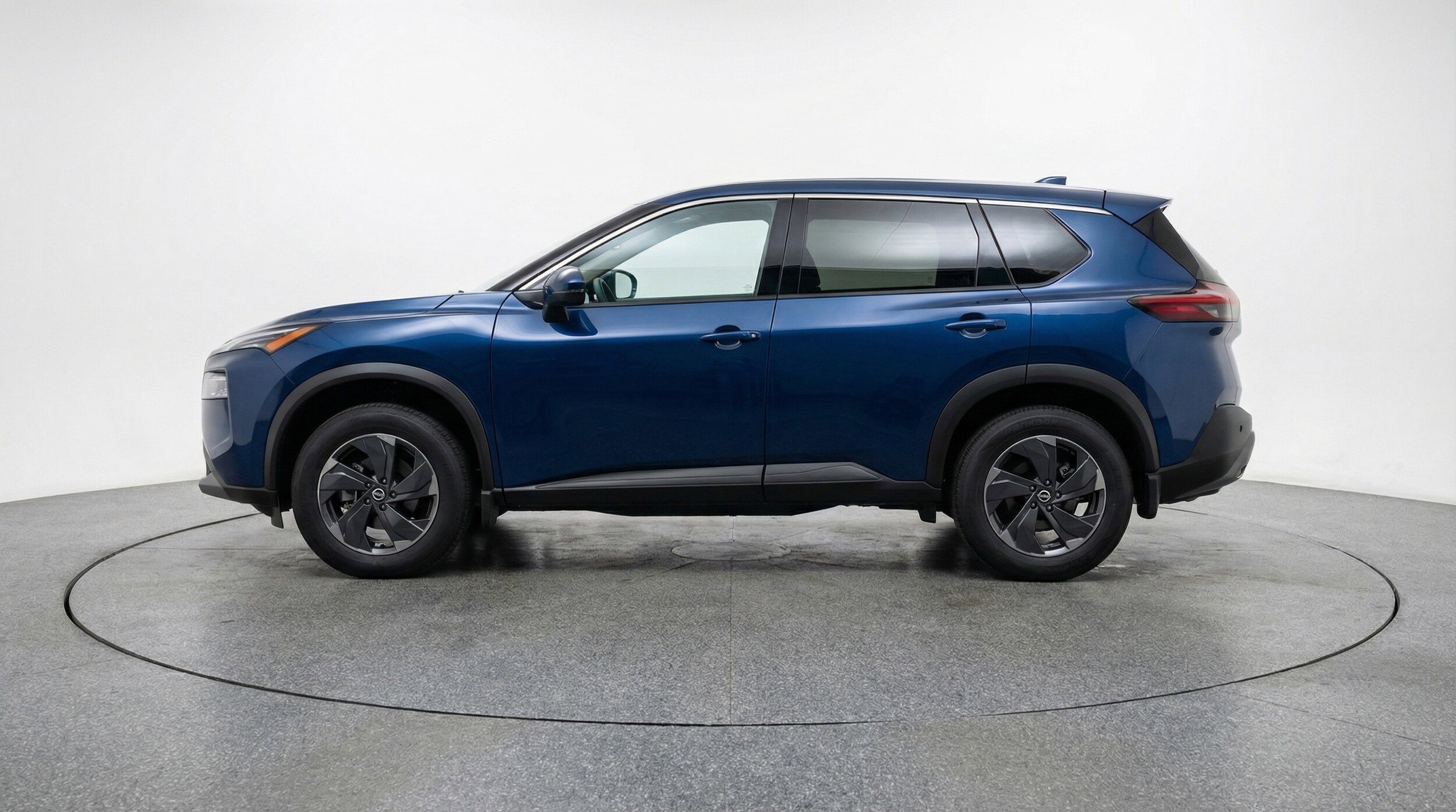 Thumbnail: 2025 Nissan Rogue - 5