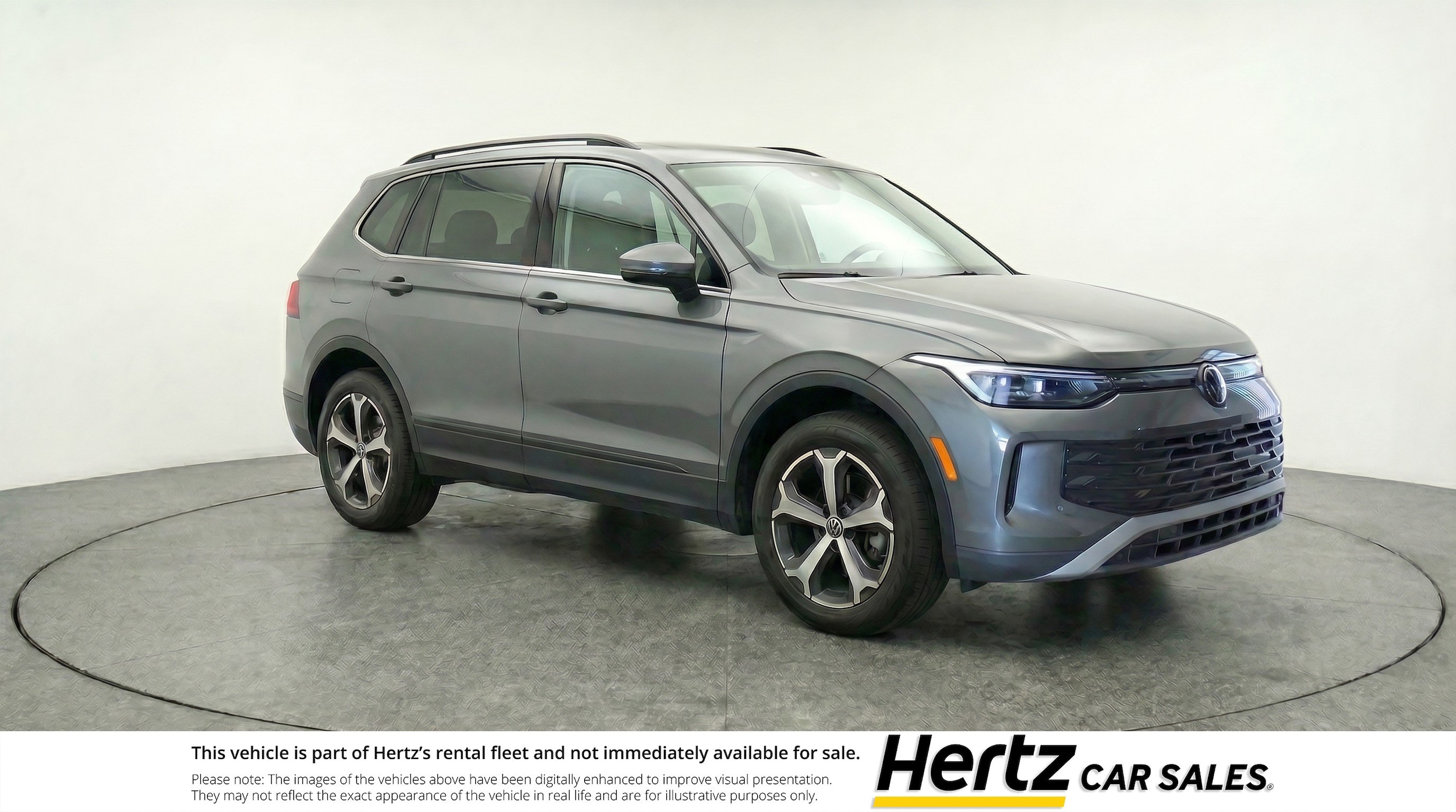 Thumbnail: 2026 Volkswagen Tiguan - 1