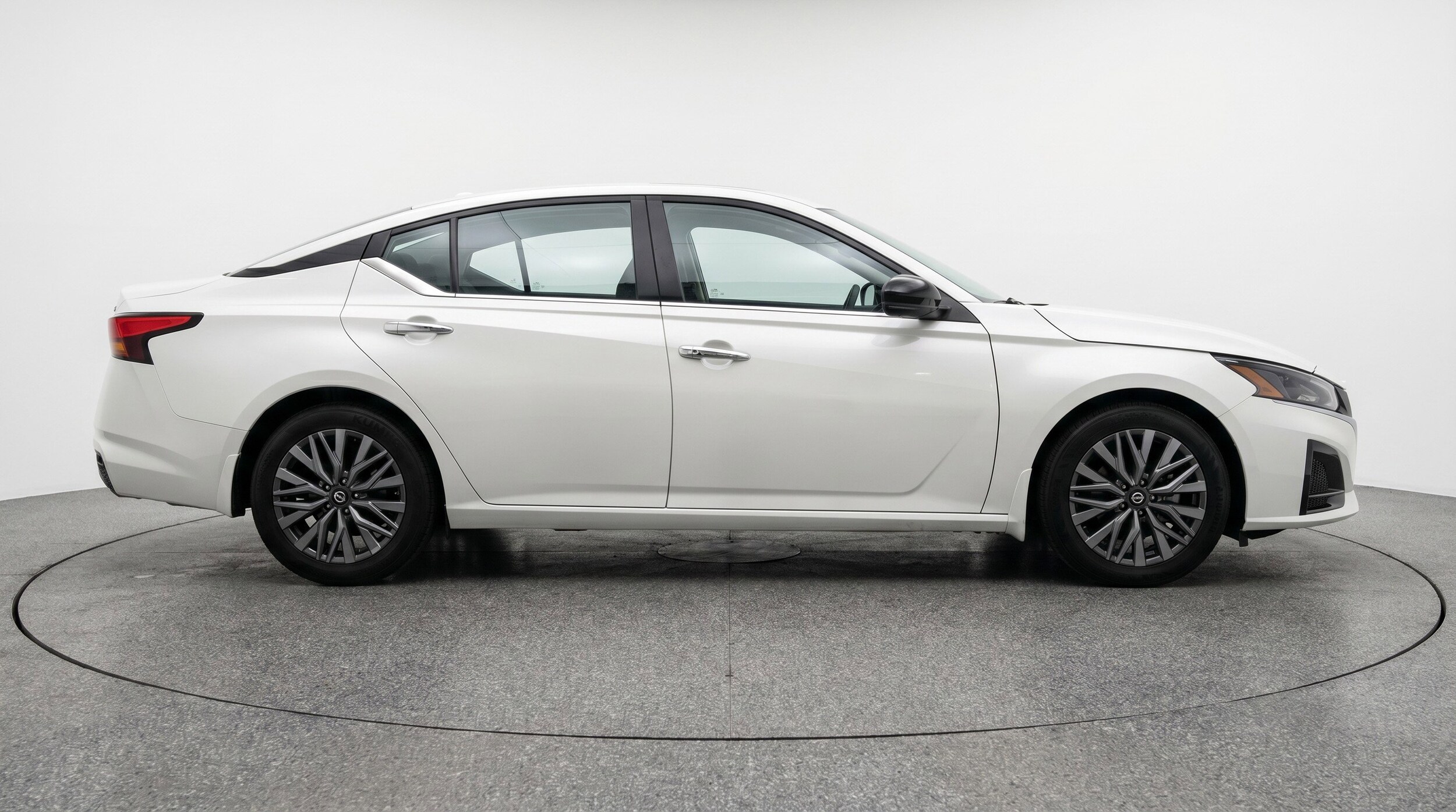 Thumbnail: 2025 Nissan Altima - 11