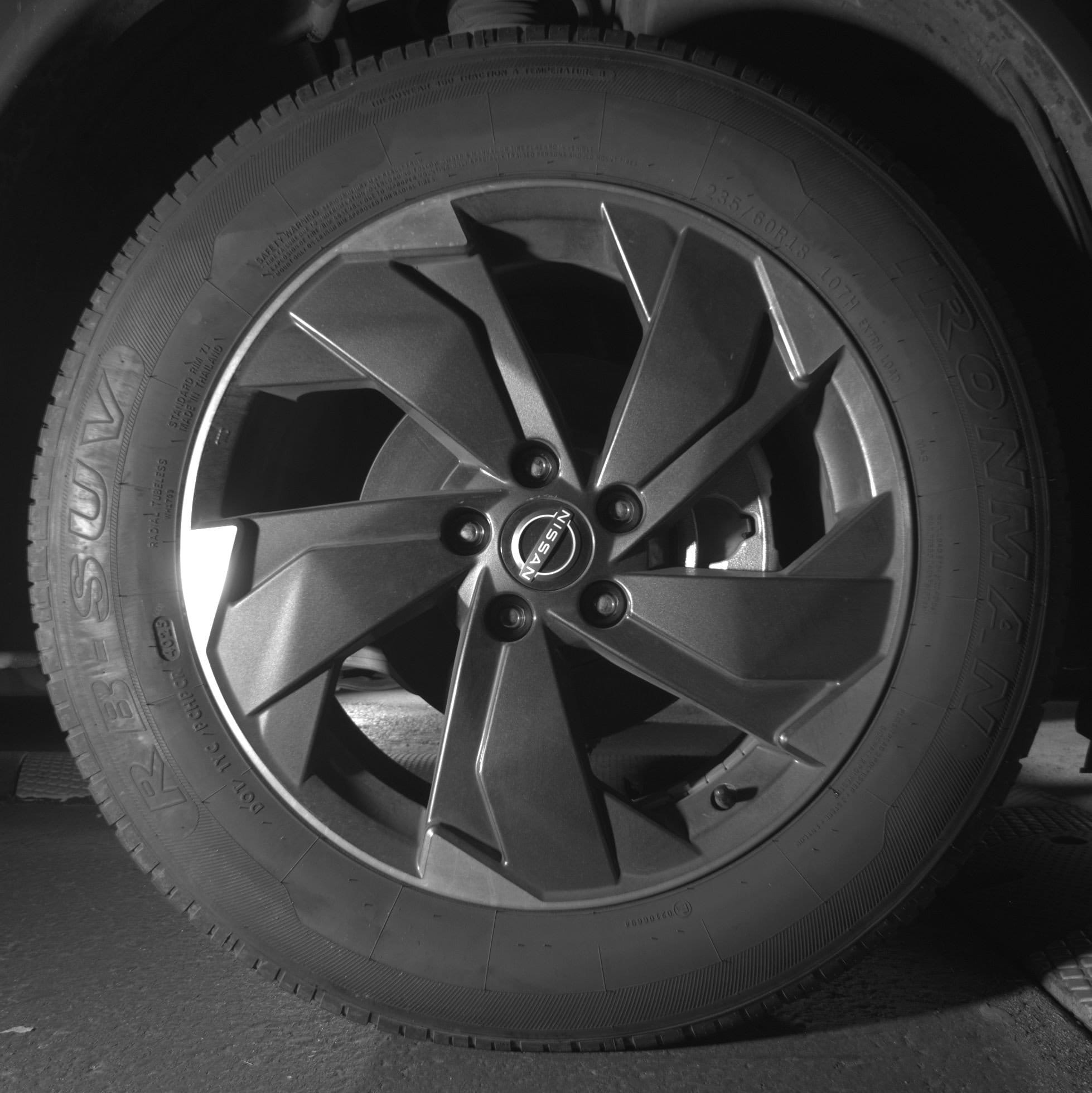 Thumbnail: 2025 Nissan Rogue - 13