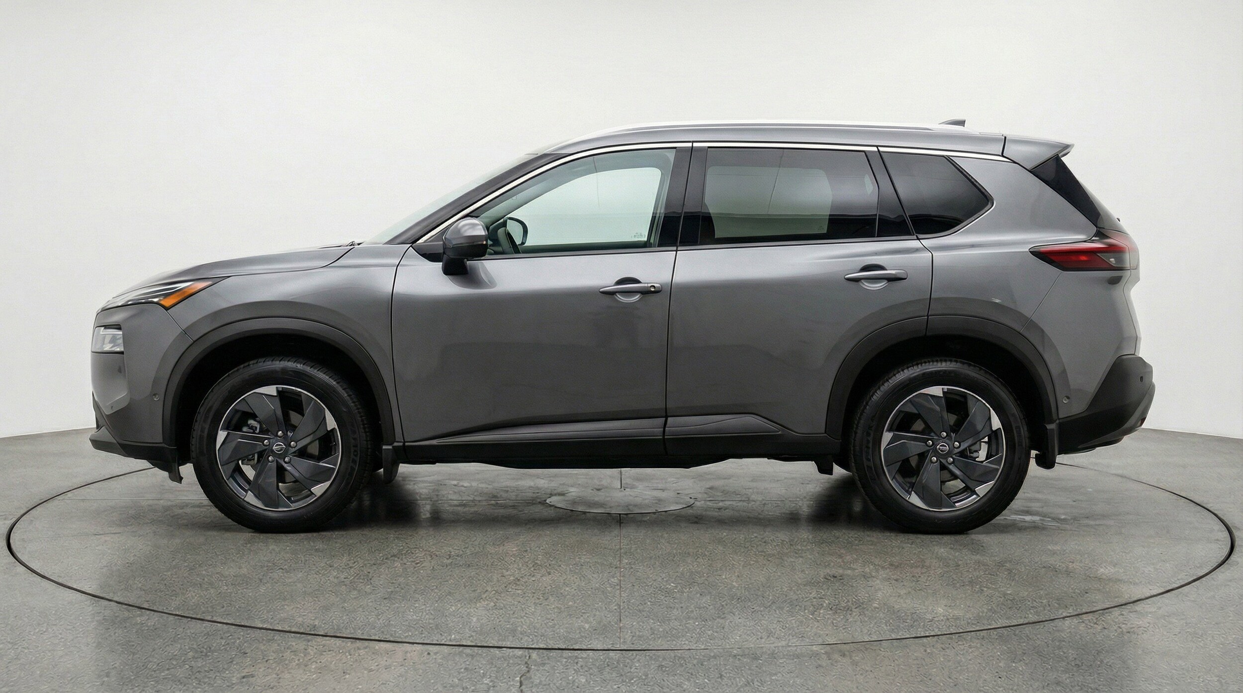 Thumbnail: 2025 Nissan Rogue - 5