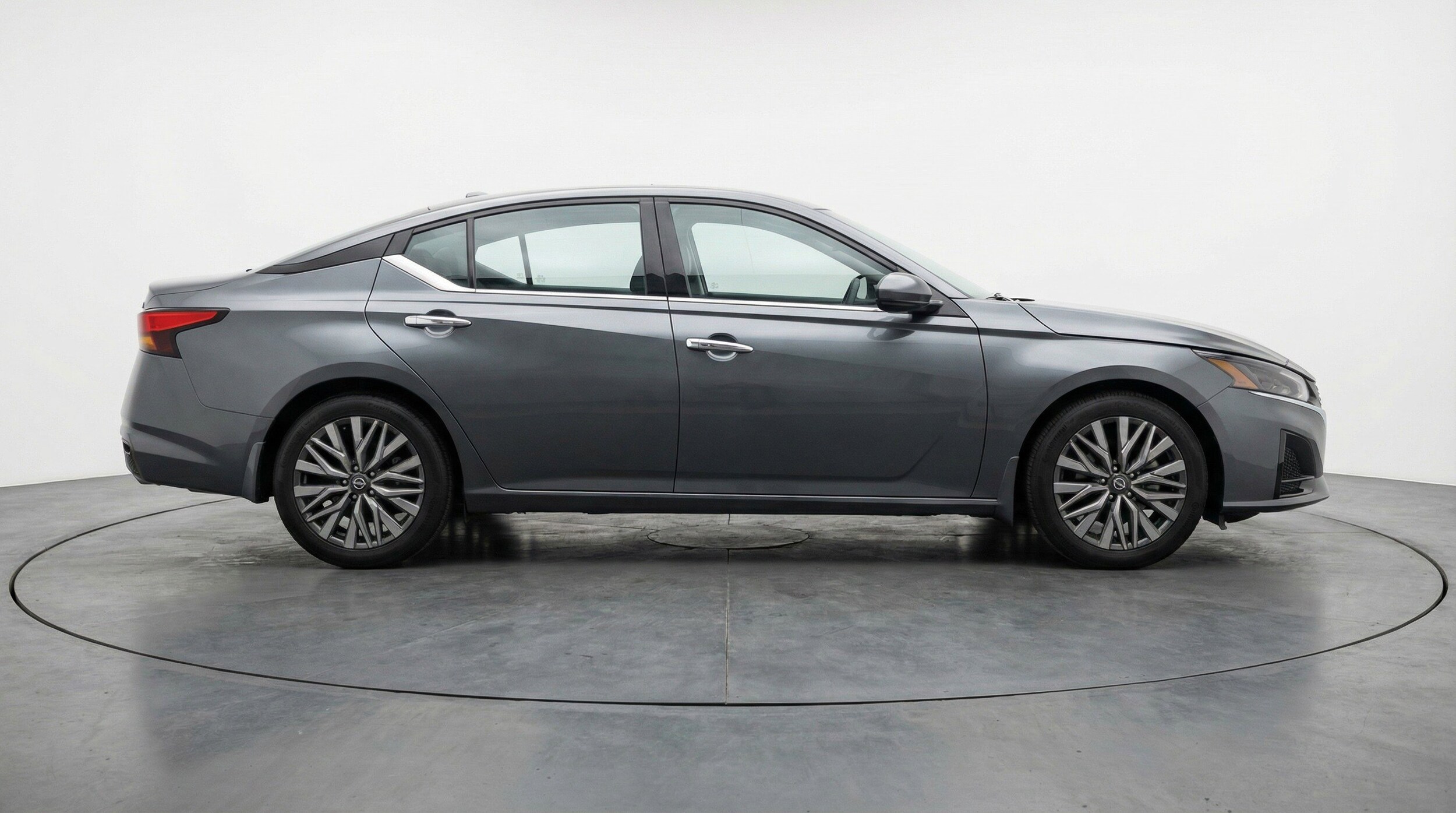 Thumbnail: 2025 Nissan Altima - 11