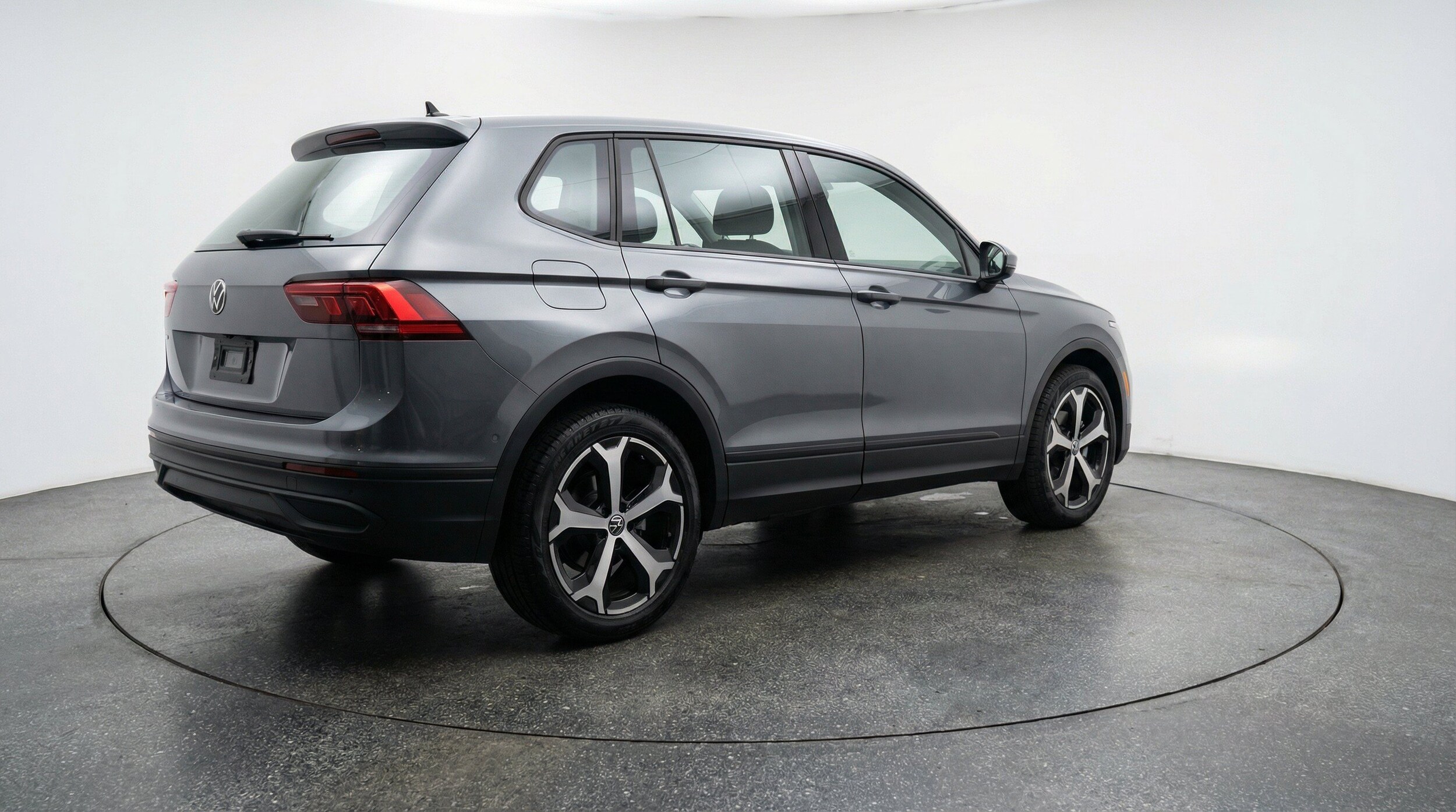 Thumbnail: 2026 Volkswagen Tiguan - 9
