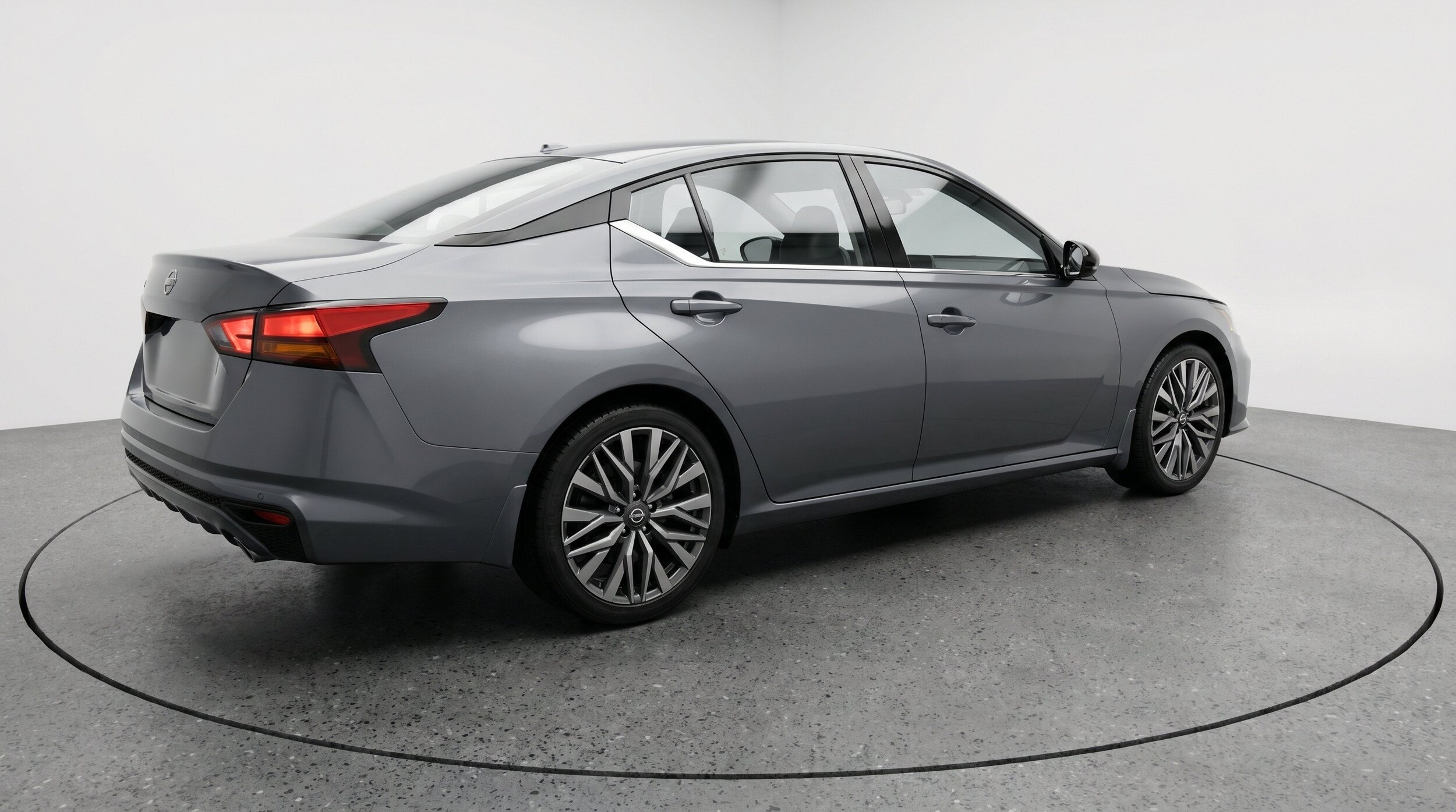 Thumbnail: 2025 Nissan Altima - 9