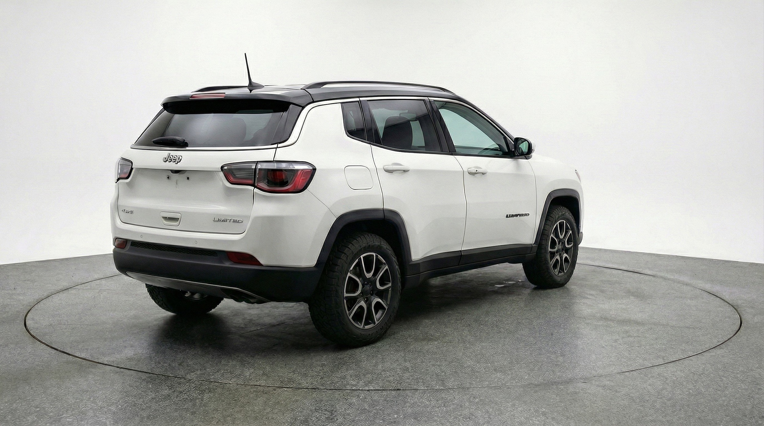 Thumbnail: 2025 Jeep Compass - 9