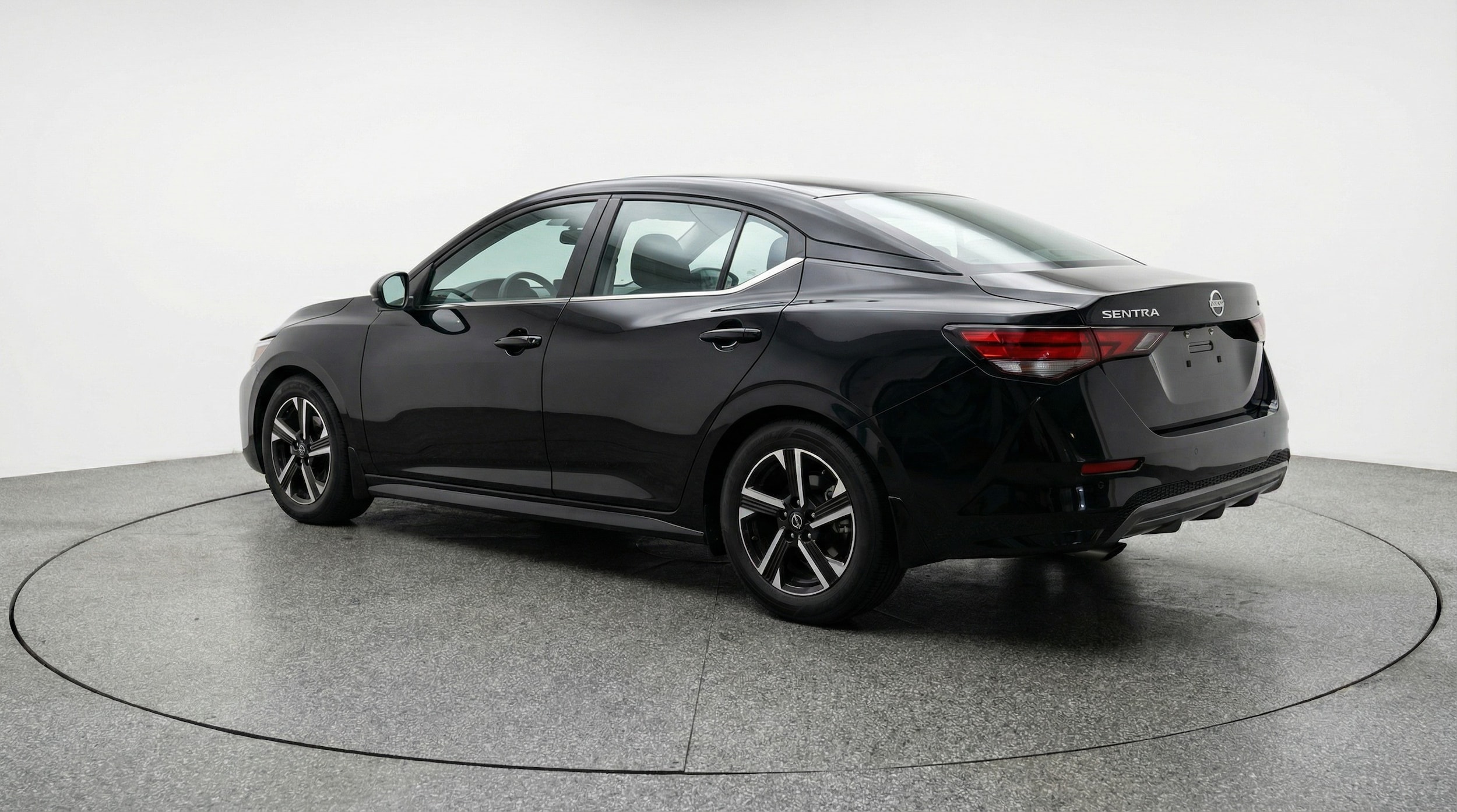 Thumbnail: 2025 Nissan Sentra - 5