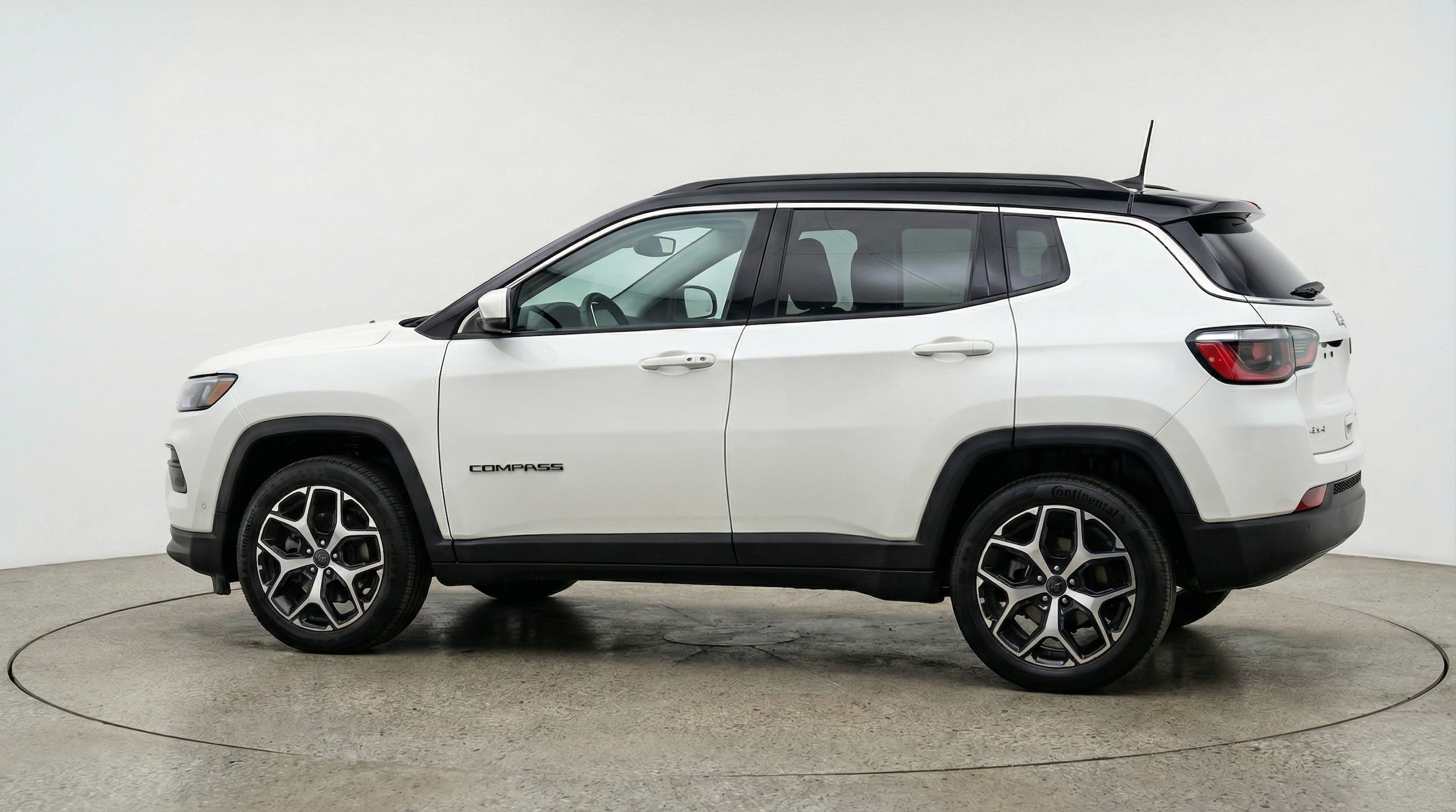 Thumbnail: 2025 Jeep Compass - 4