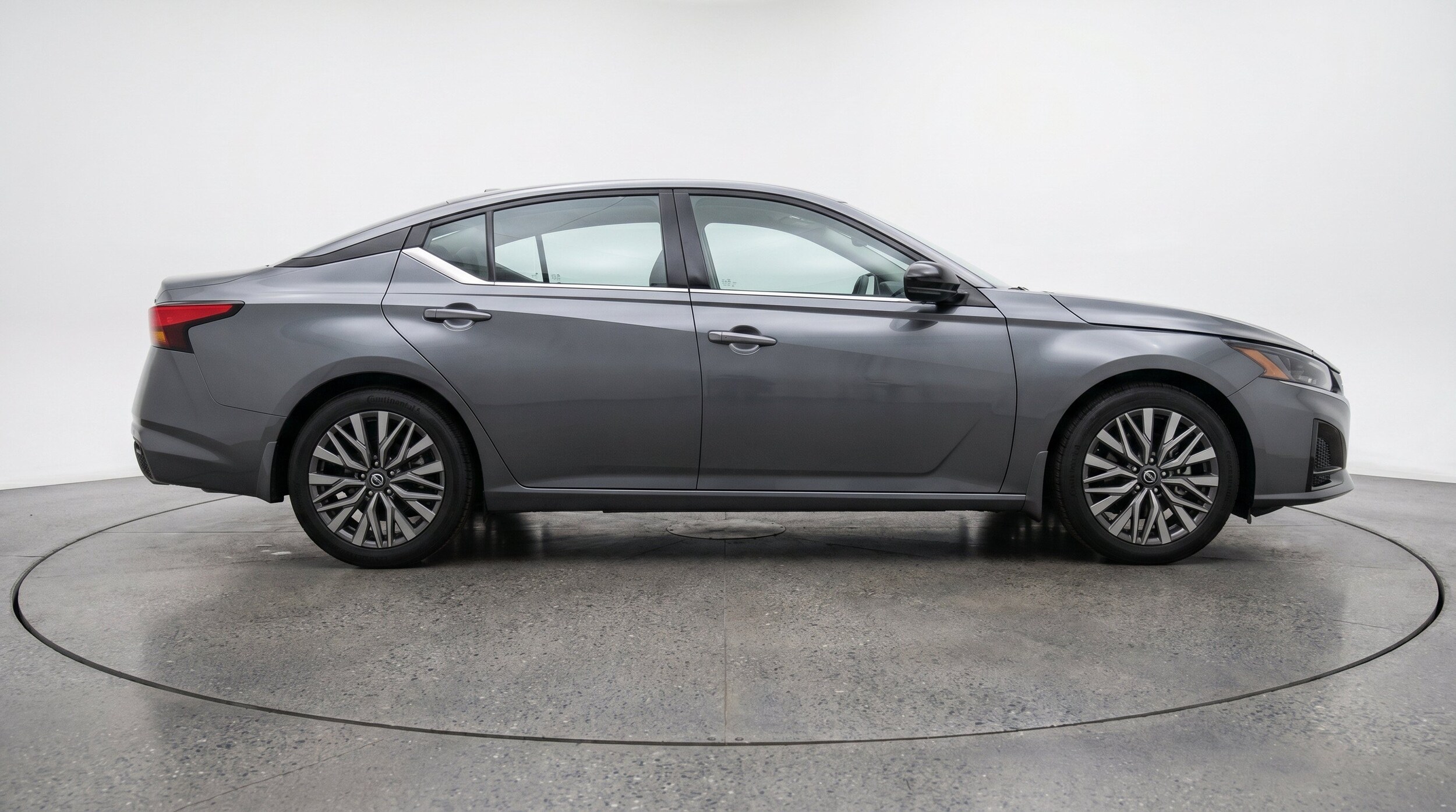 Thumbnail: 2025 Nissan Altima - 11