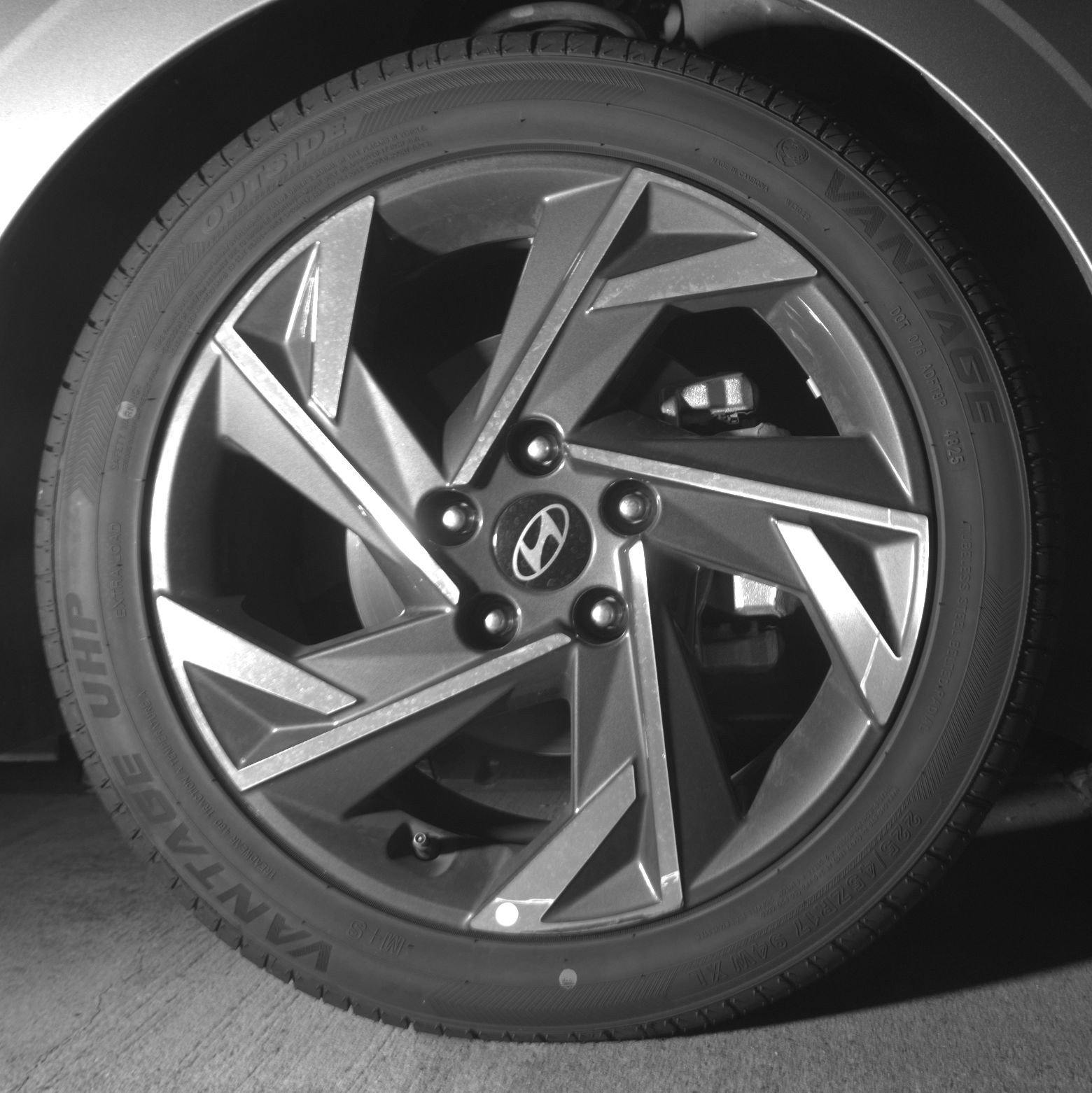 Thumbnail: 2025 Hyundai Elantra - 13