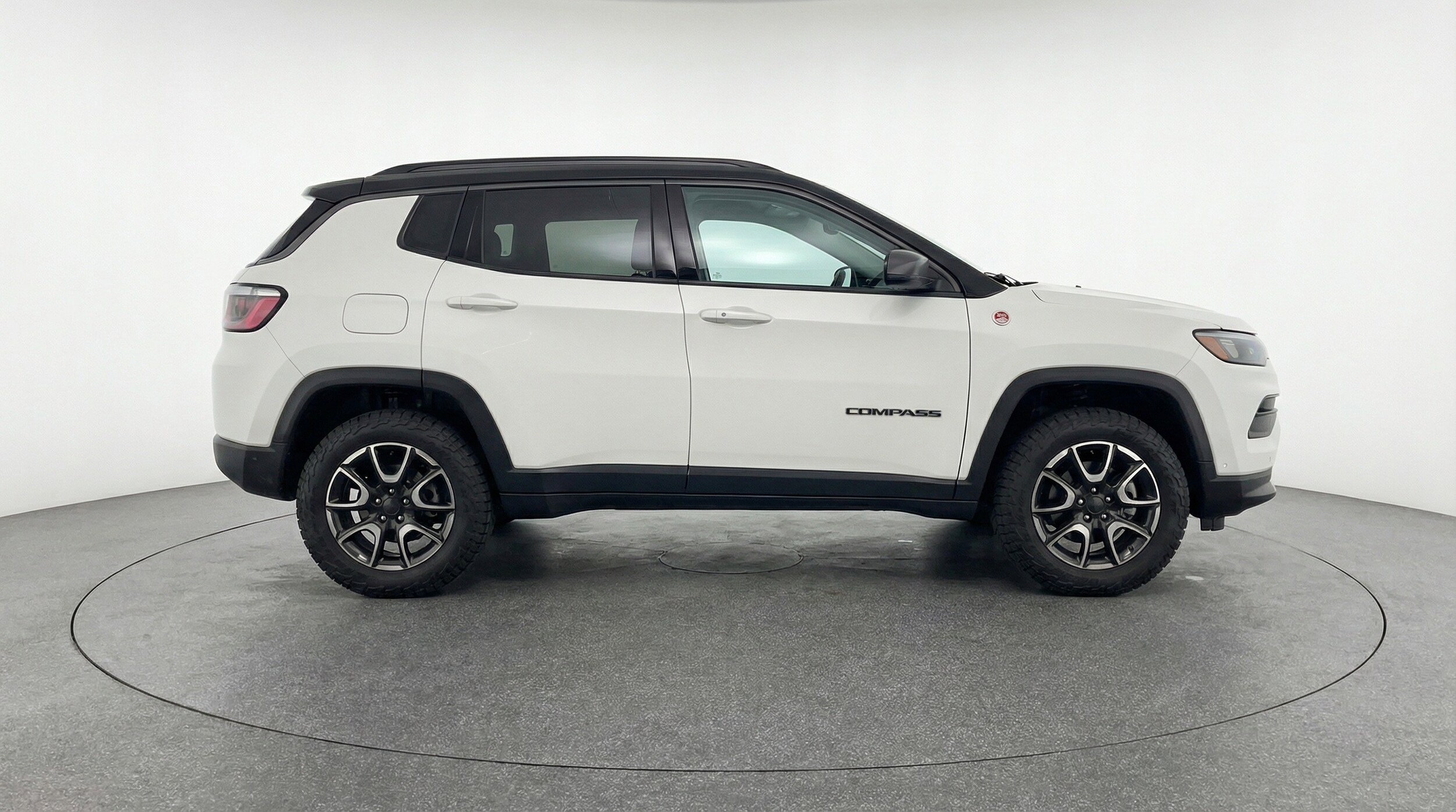 Thumbnail: 2025 Jeep Compass - 11