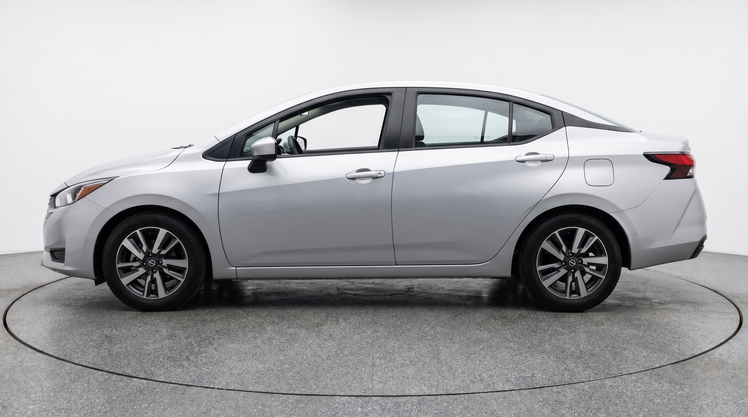 Thumbnail: 2025 Nissan Versa - 5