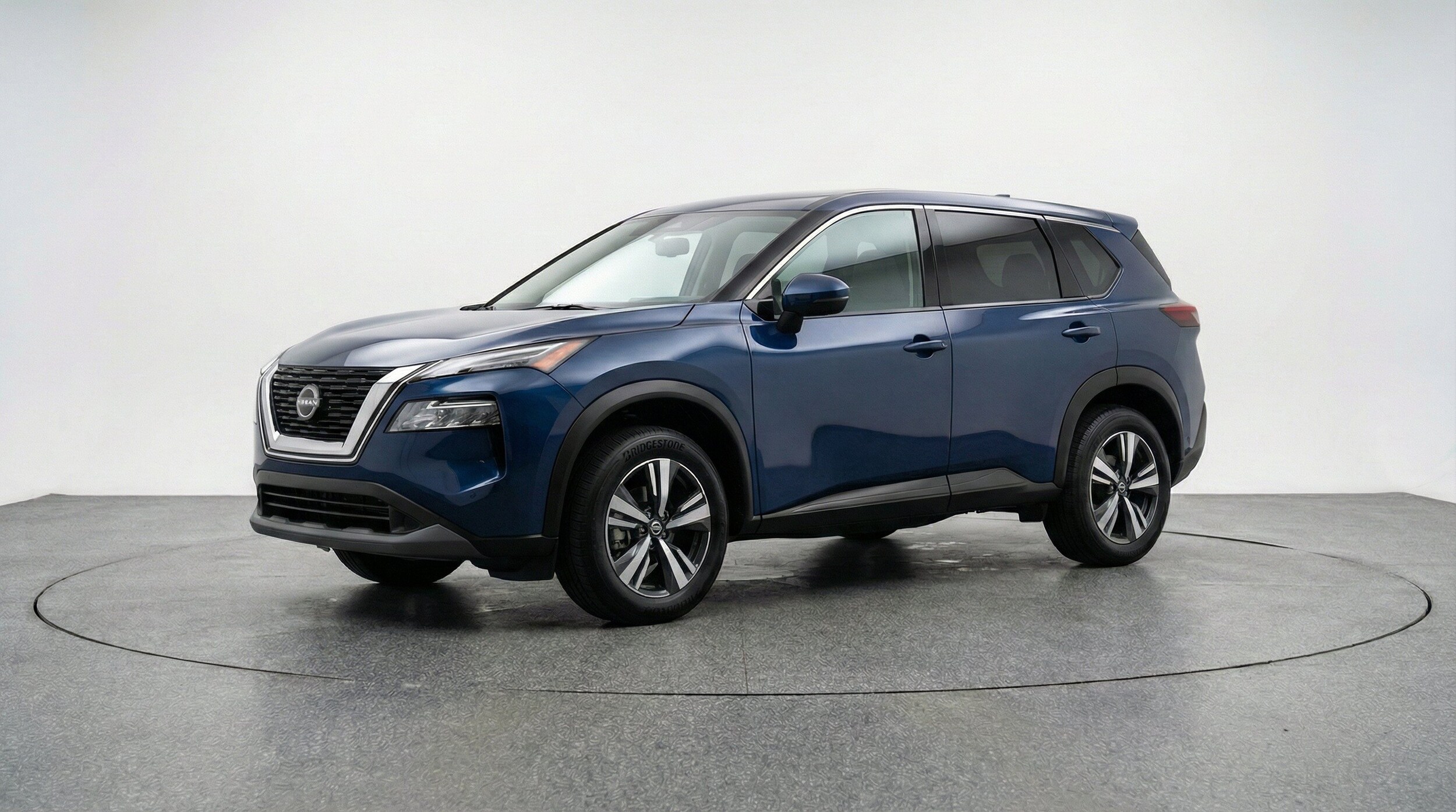 Thumbnail: 2026 Nissan Rogue - 3