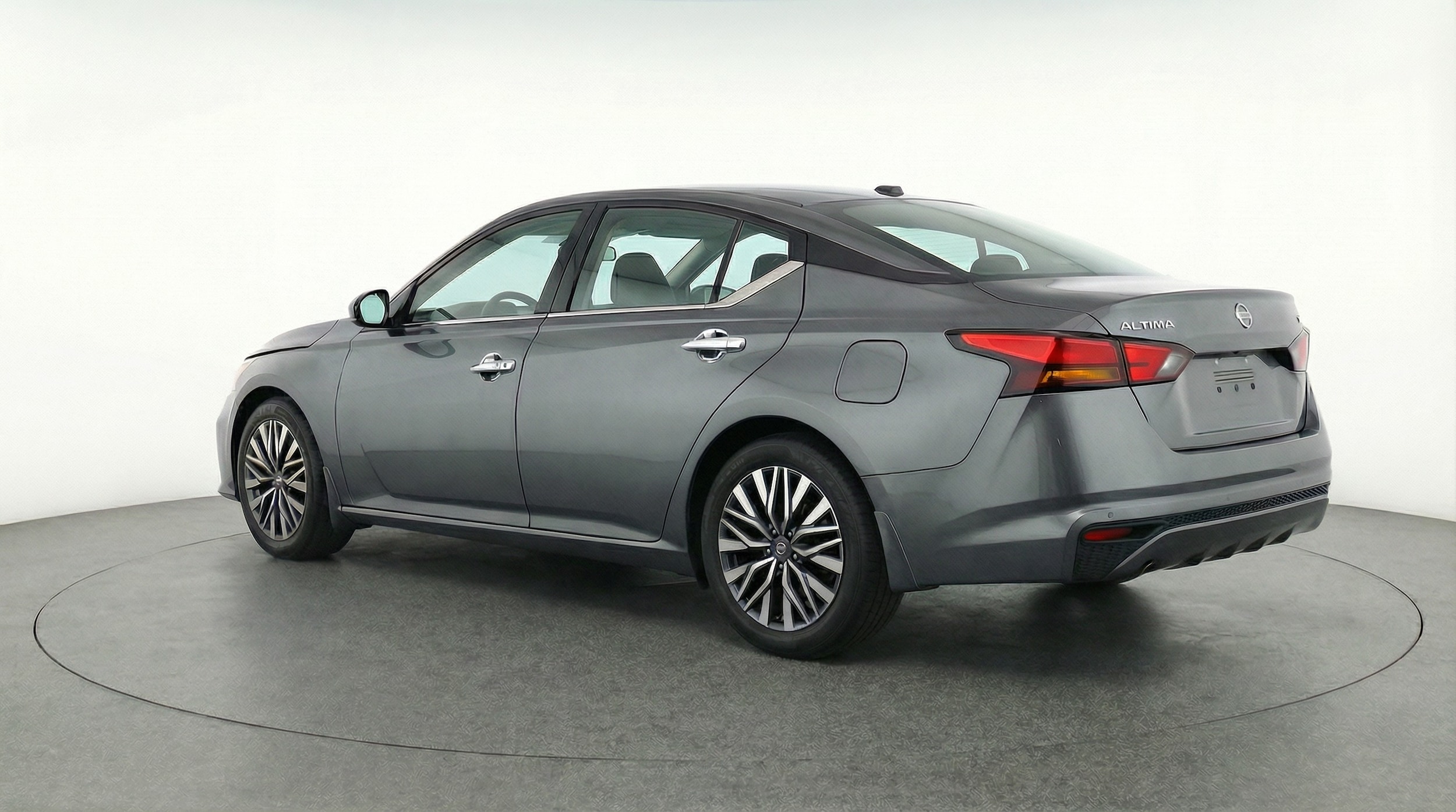 Thumbnail: 2025 Nissan Altima - 5