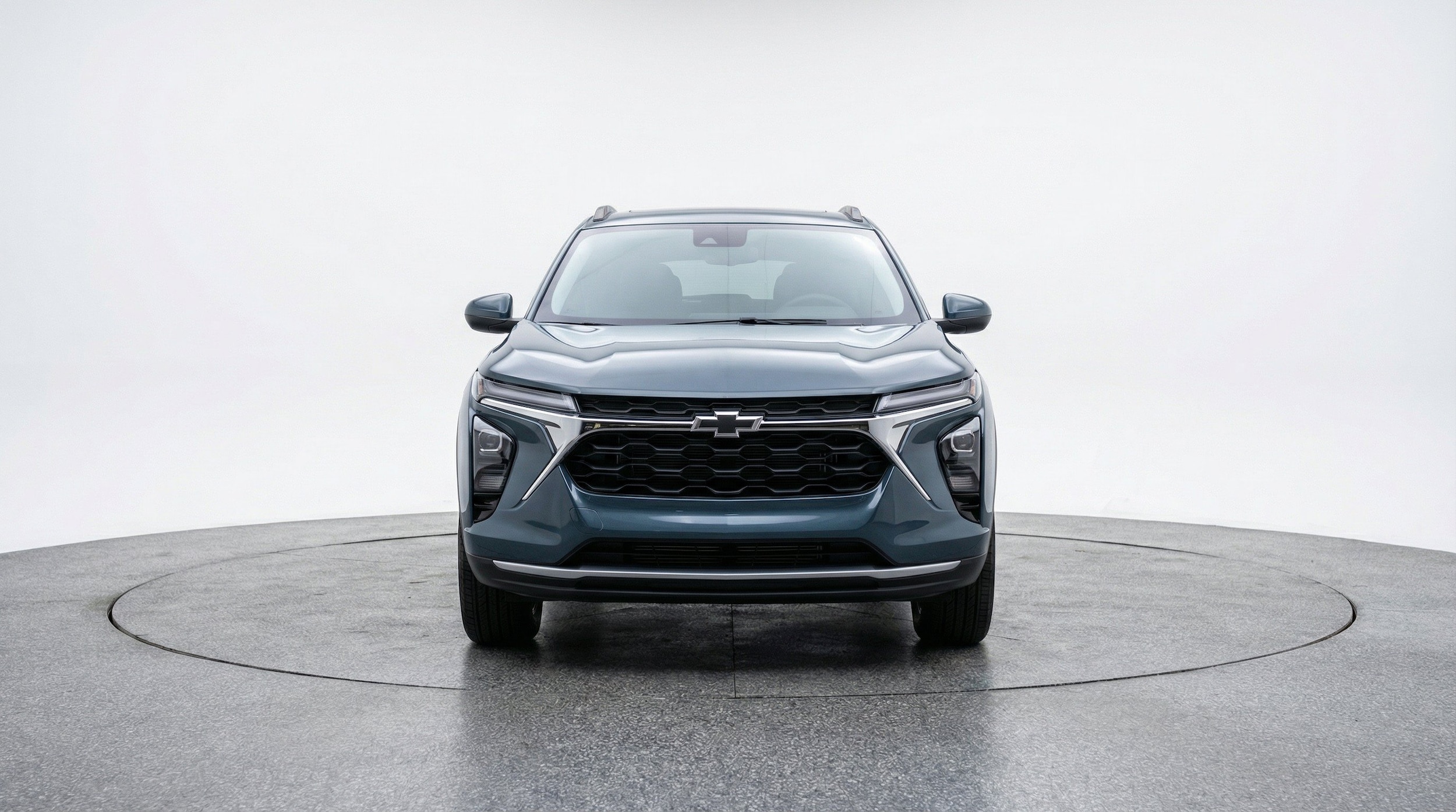 Thumbnail: 2025 Chevrolet Trax - 2