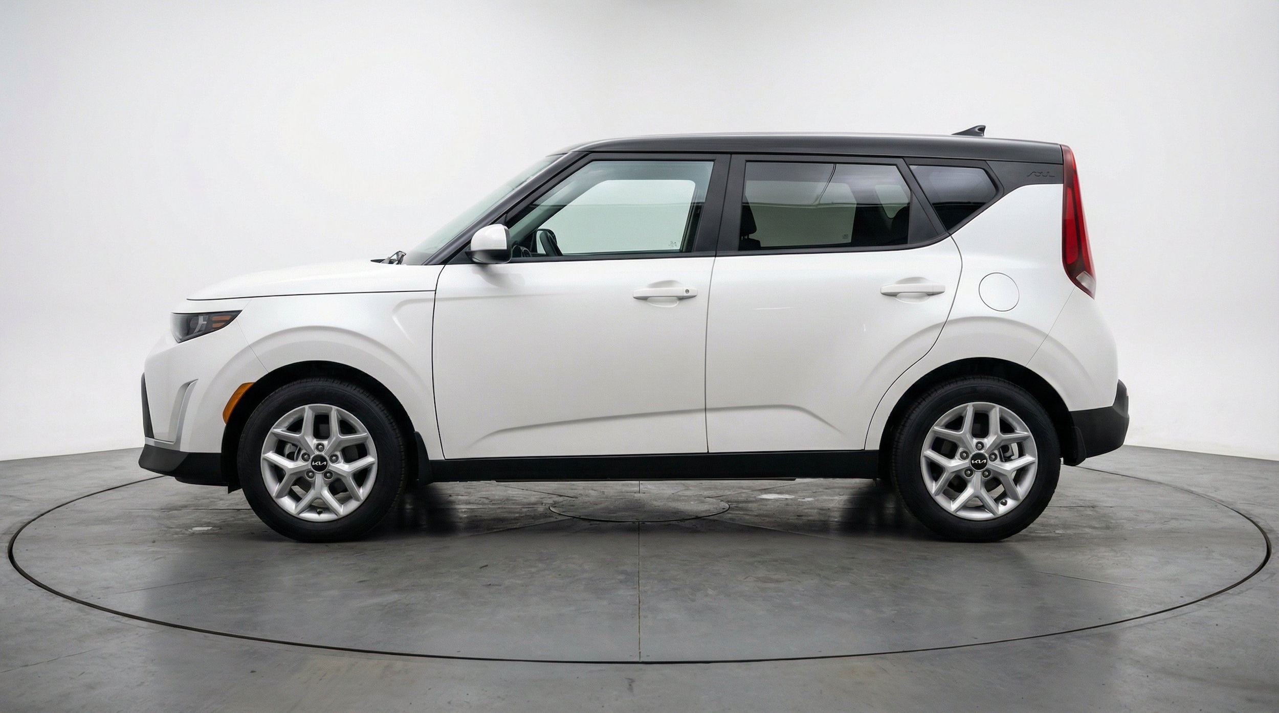 Thumbnail: 2025 Kia Soul - 5