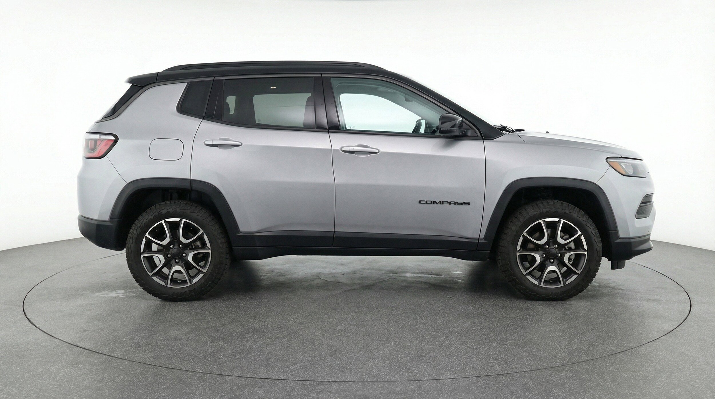 Thumbnail: 2025 Jeep Compass - 11