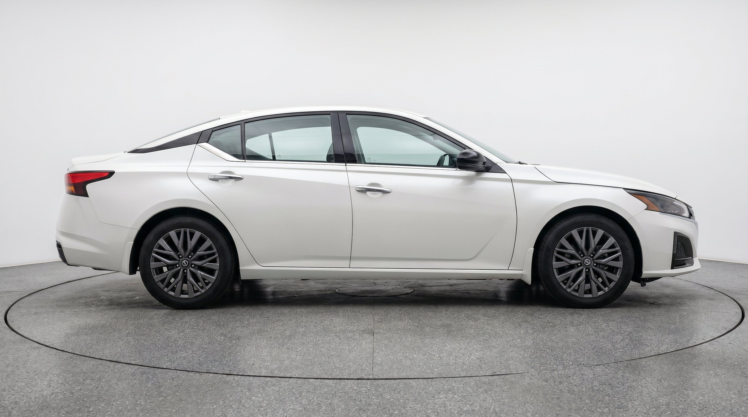 Thumbnail: 2025 Nissan Altima - 11