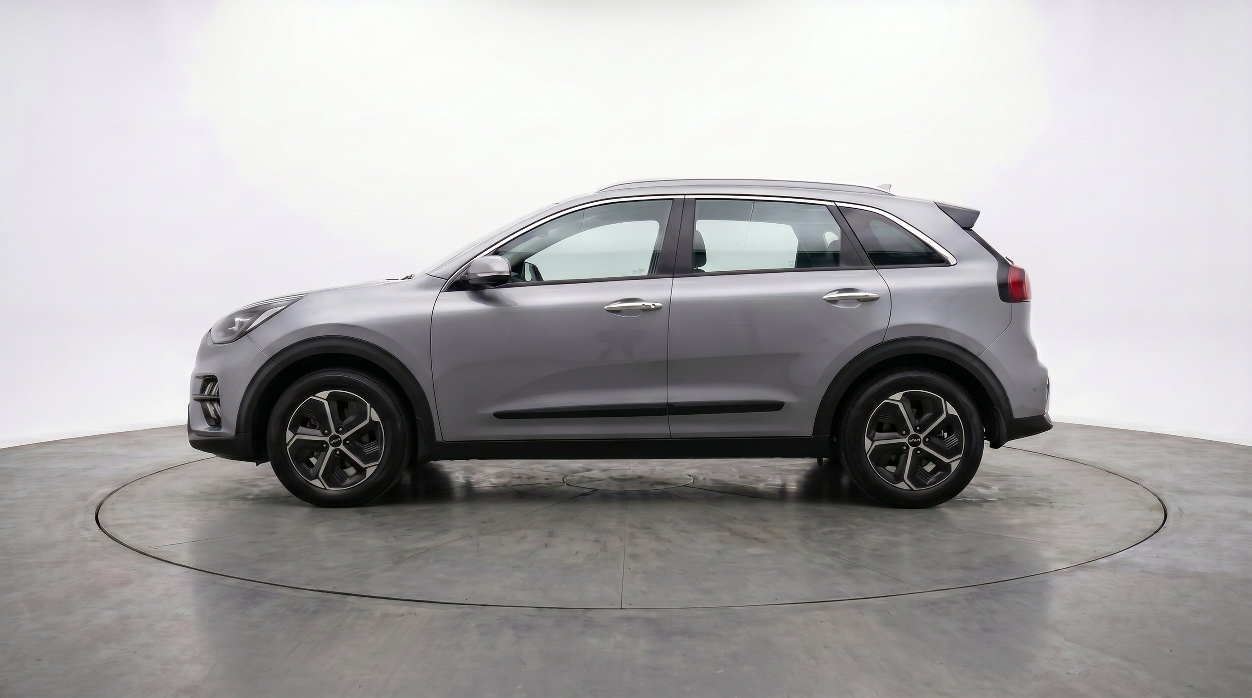 Thumbnail: 2026 Kia Niro - 5