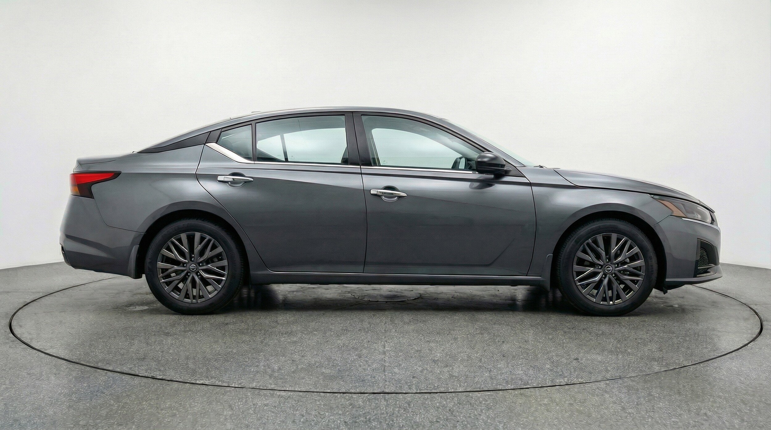 Thumbnail: 2025 Nissan Altima - 11