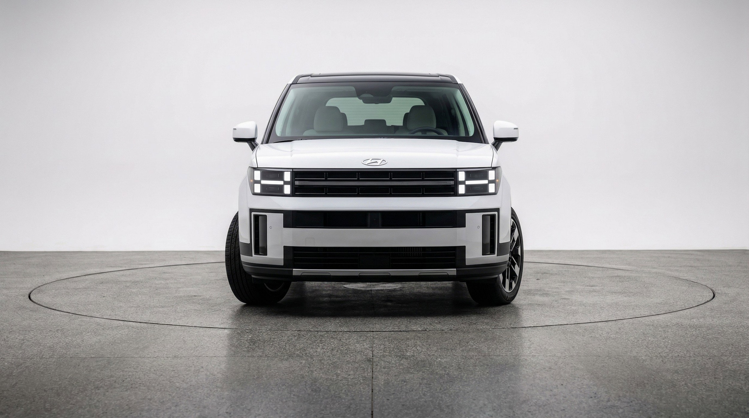 Thumbnail: 2025 Hyundai Santa Fe - 2